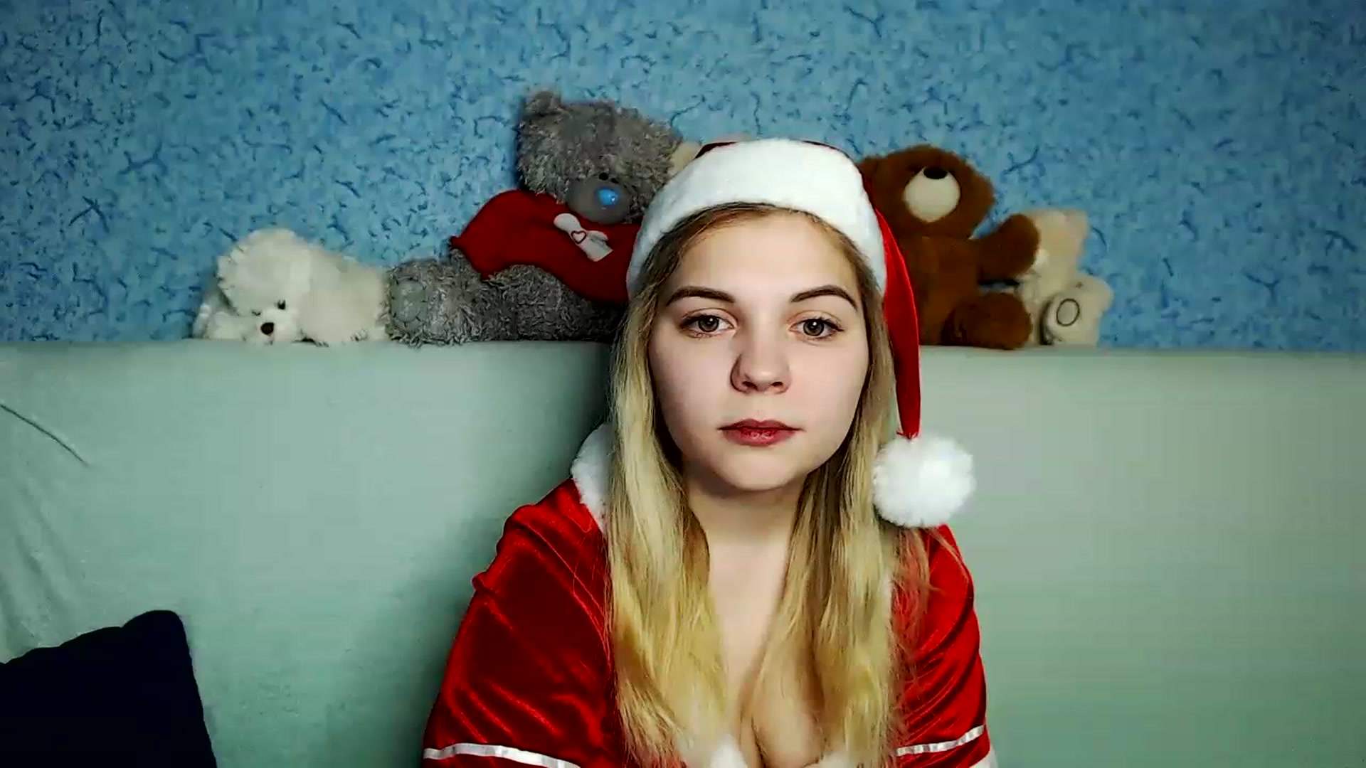 Gallery image thumbnail from PetiteAnny's myfreecams stream on, 12/26/2022, 03:44 image 7 of 20