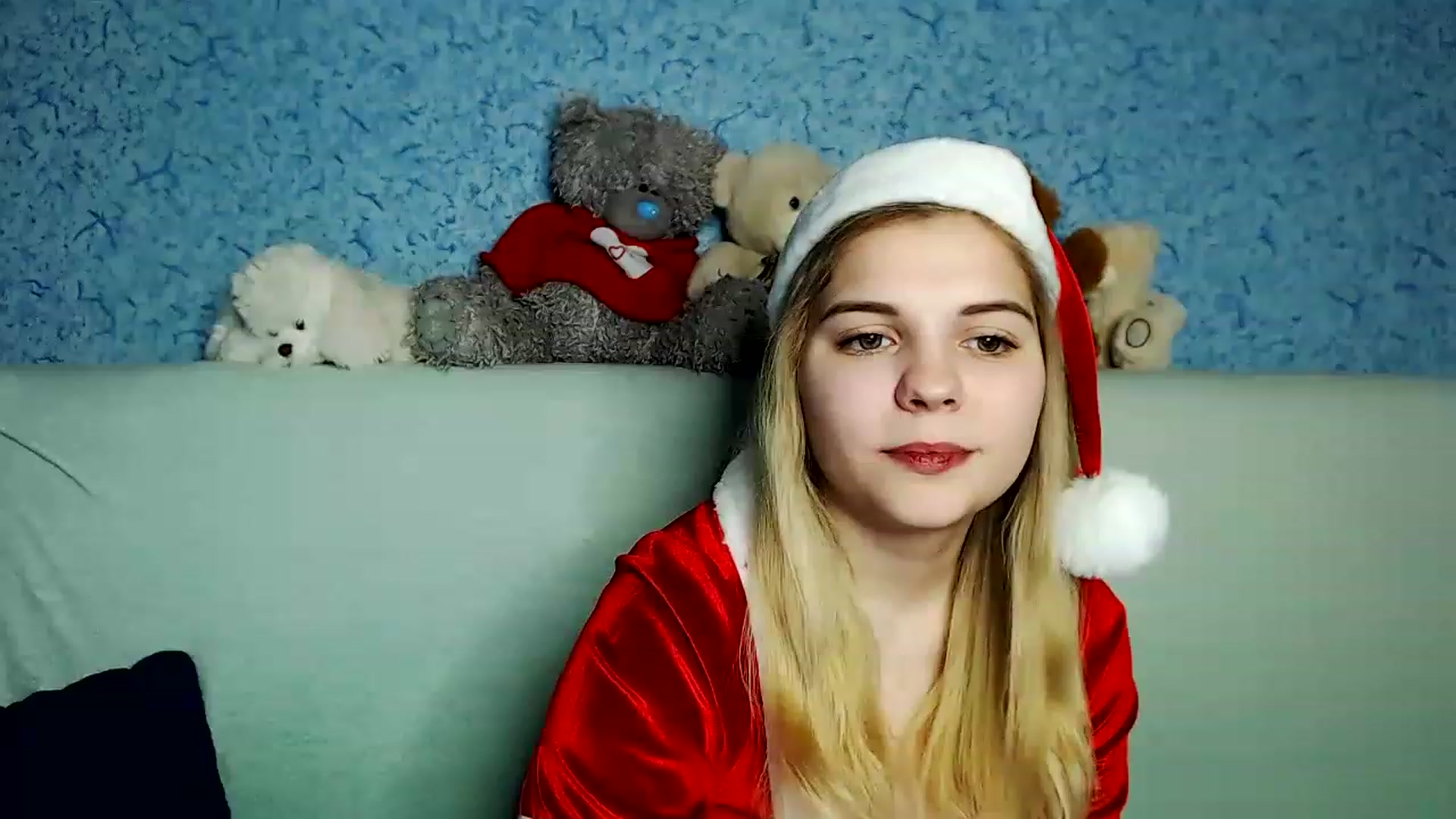 Gallery image thumbnail from PetiteAnny's myfreecams stream on, 12/26/2022, 03:44 image 16 of 20