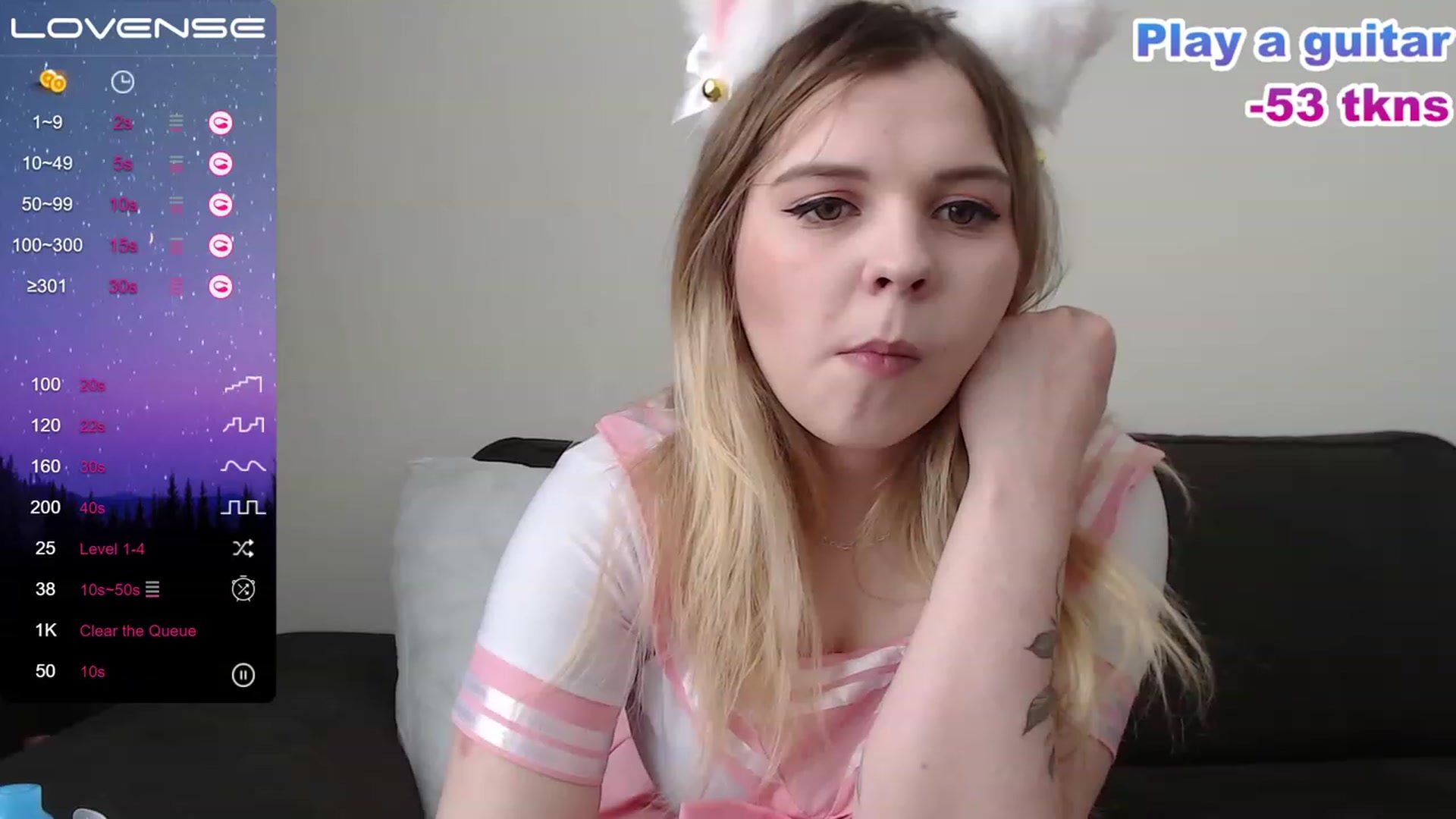 Gallery image thumbnail from PetiteAnny's myfreecams stream on, 03/30/2023, 06:49 image 16 of 20