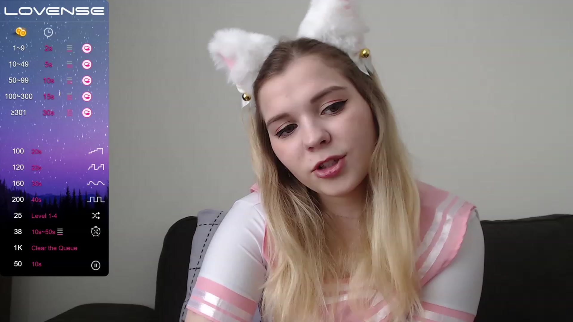 Gallery image thumbnail from PetiteAnny's myfreecams stream on, 04/09/2023, 03:56 image 6 of 20