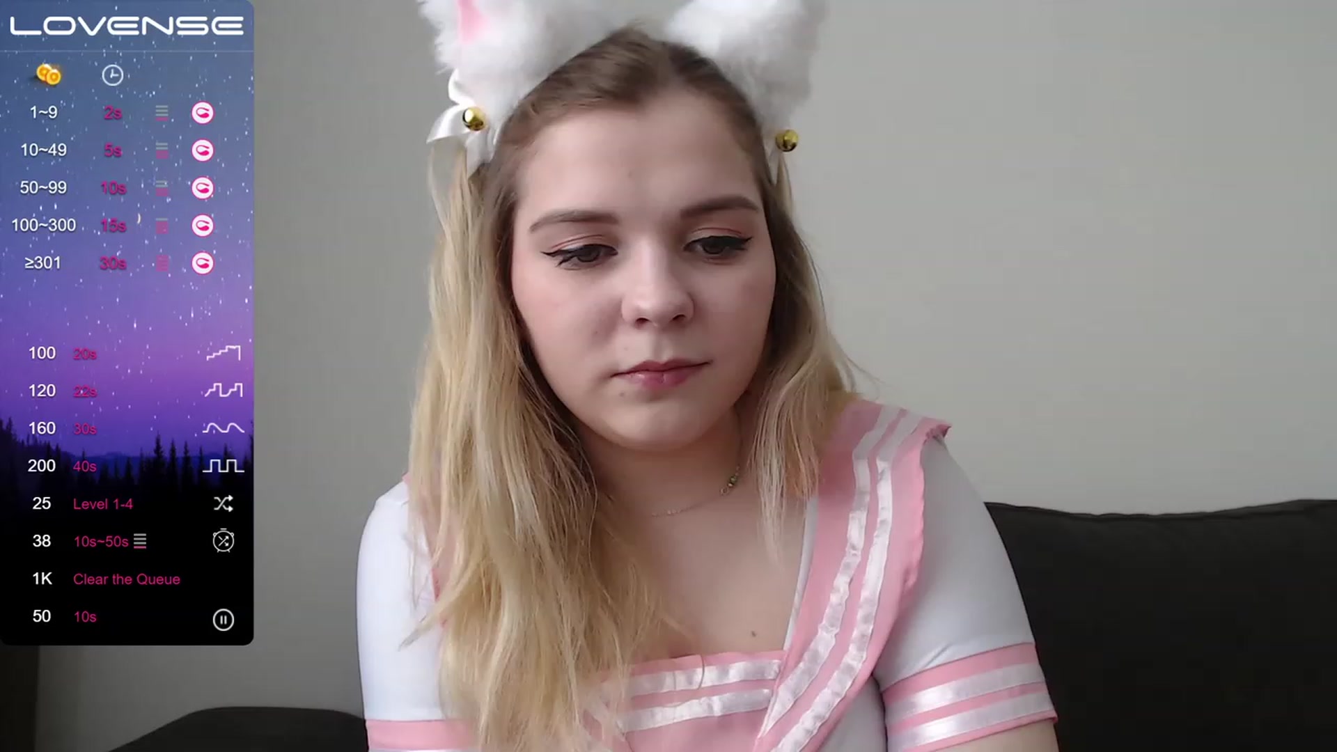 Gallery image thumbnail from PetiteAnny's myfreecams stream on, 04/09/2023, 03:56 image 11 of 20
