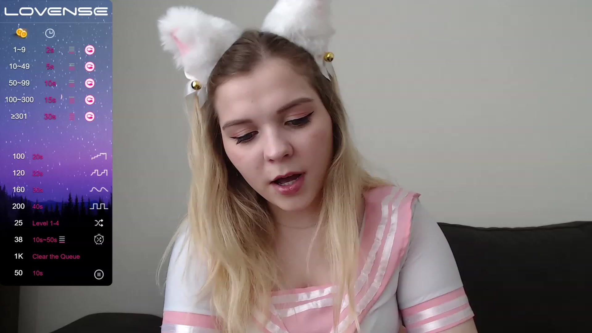 Gallery image thumbnail from PetiteAnny's myfreecams stream on, 04/09/2023, 03:56 image 17 of 20