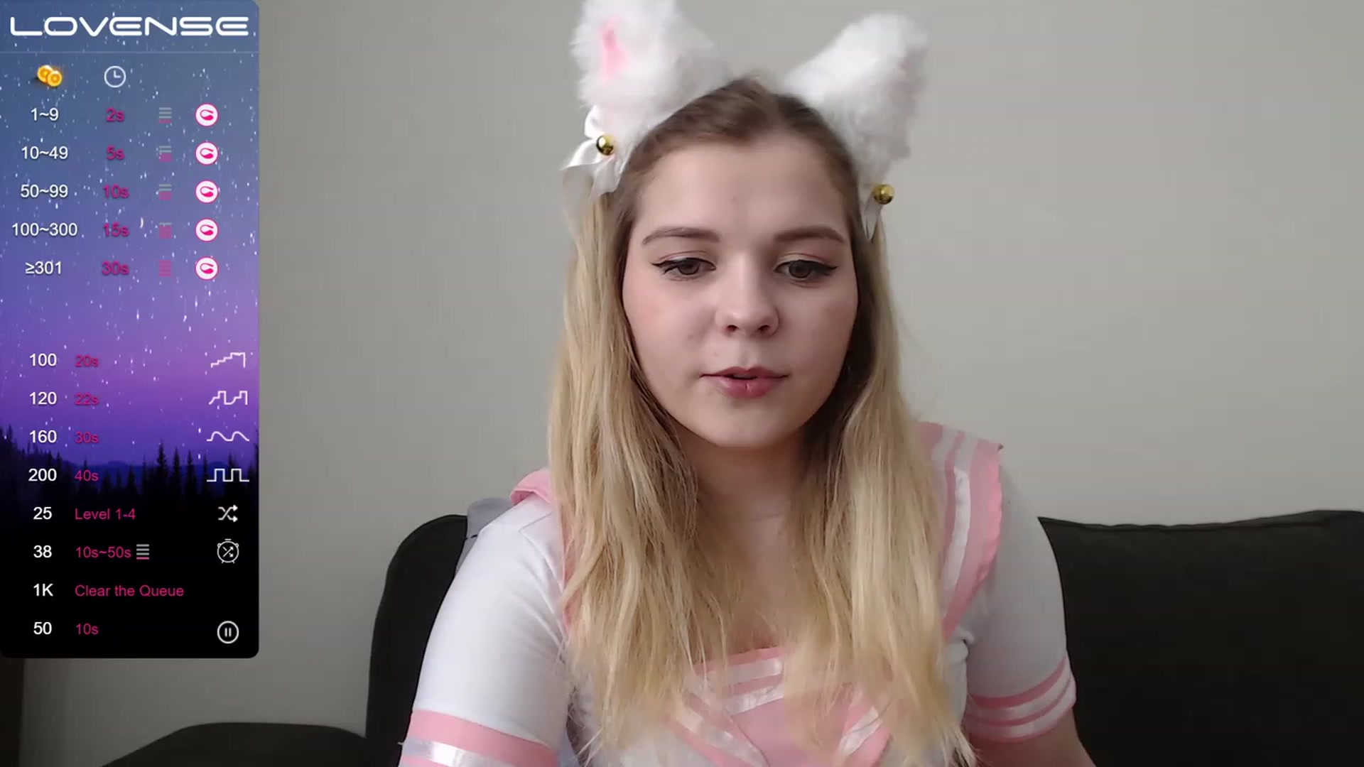 Gallery image thumbnail from PetiteAnny's myfreecams stream on, 04/09/2023, 03:56 image 4 of 20
