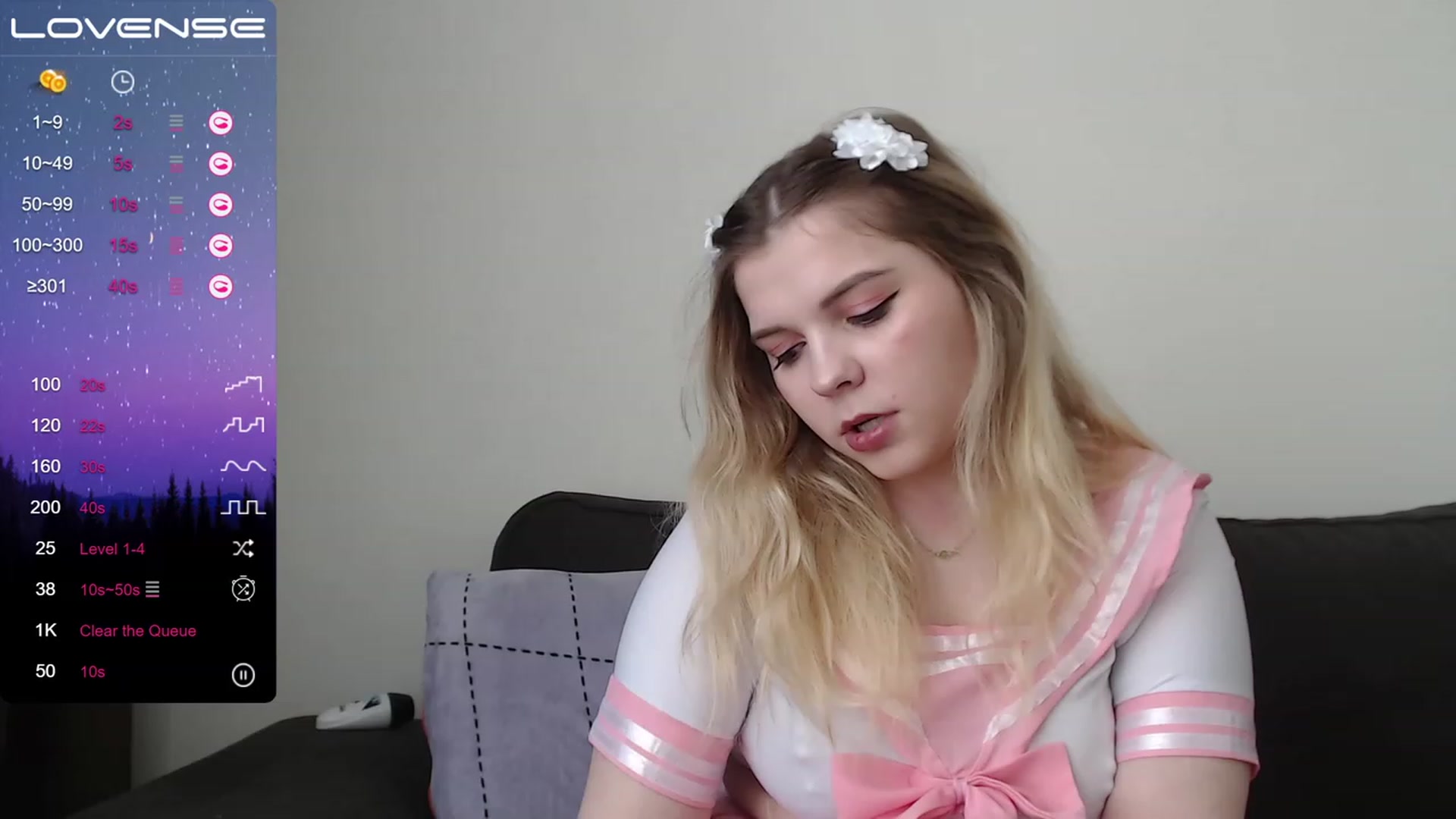 Gallery image thumbnail from PetiteAnny's myfreecams stream on, 04/20/2023, 04:00 image 17 of 20