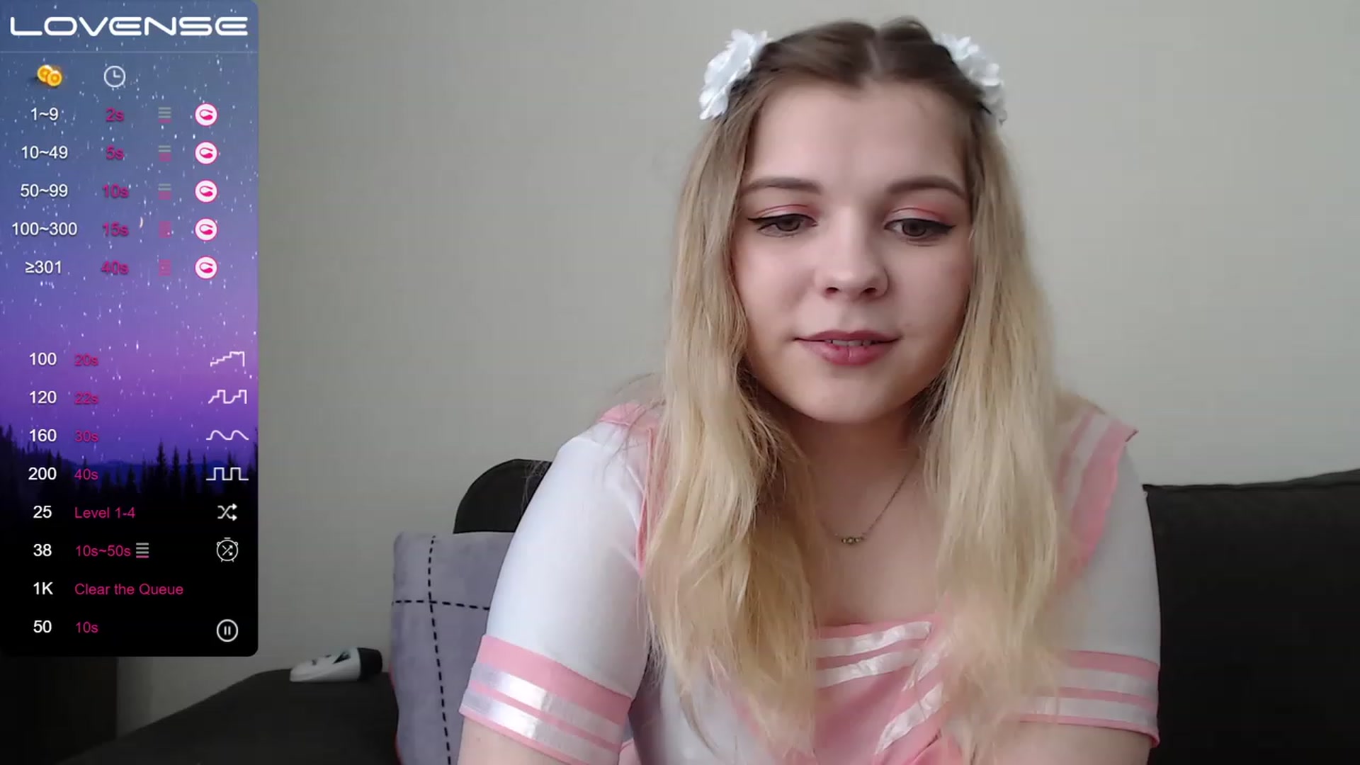 Gallery image thumbnail from PetiteAnny's myfreecams stream on, 04/20/2023, 04:00 image 12 of 20