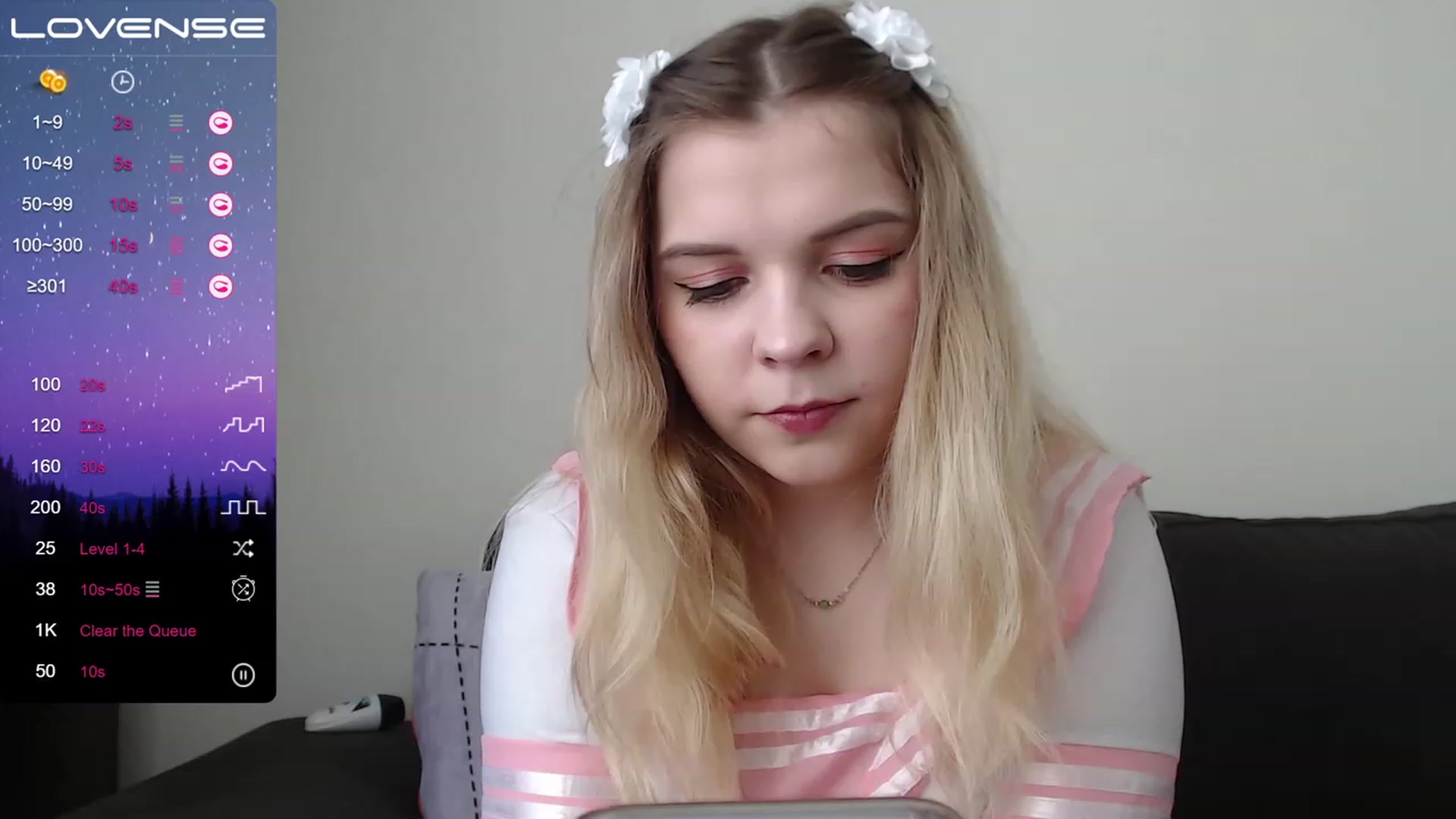 Gallery image thumbnail from PetiteAnny's myfreecams stream on, 04/20/2023, 04:00 image 4 of 20
