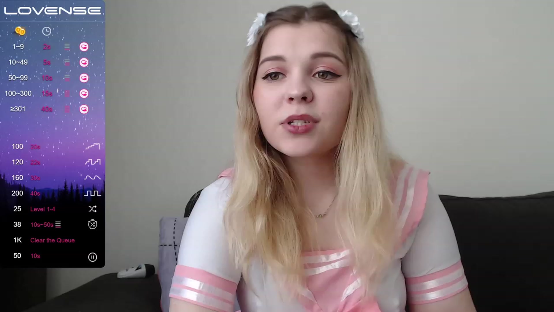 Gallery image thumbnail from PetiteAnny's myfreecams stream on, 04/20/2023, 04:00 image 11 of 20