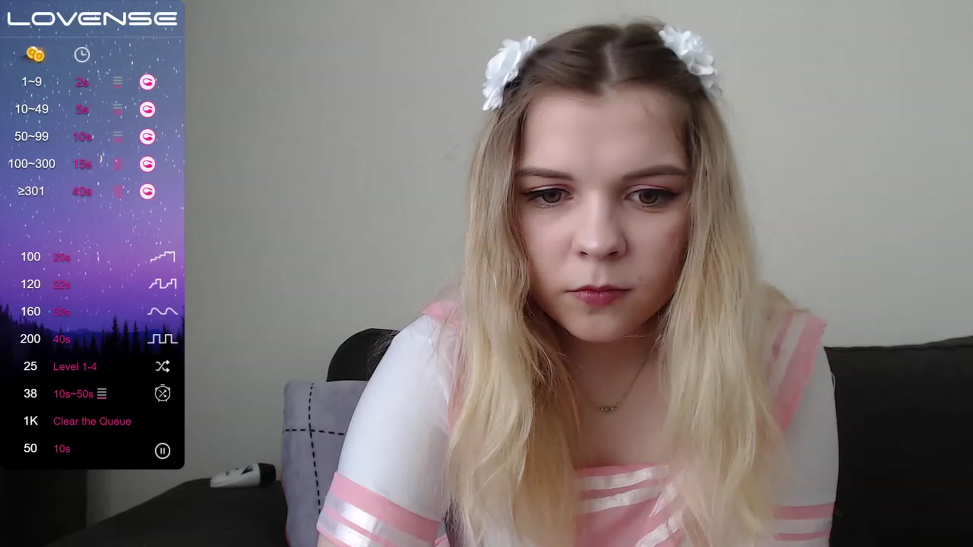 Gallery image thumbnail from PetiteAnny's myfreecams stream on, 04/20/2023, 04:00 image 15 of 20