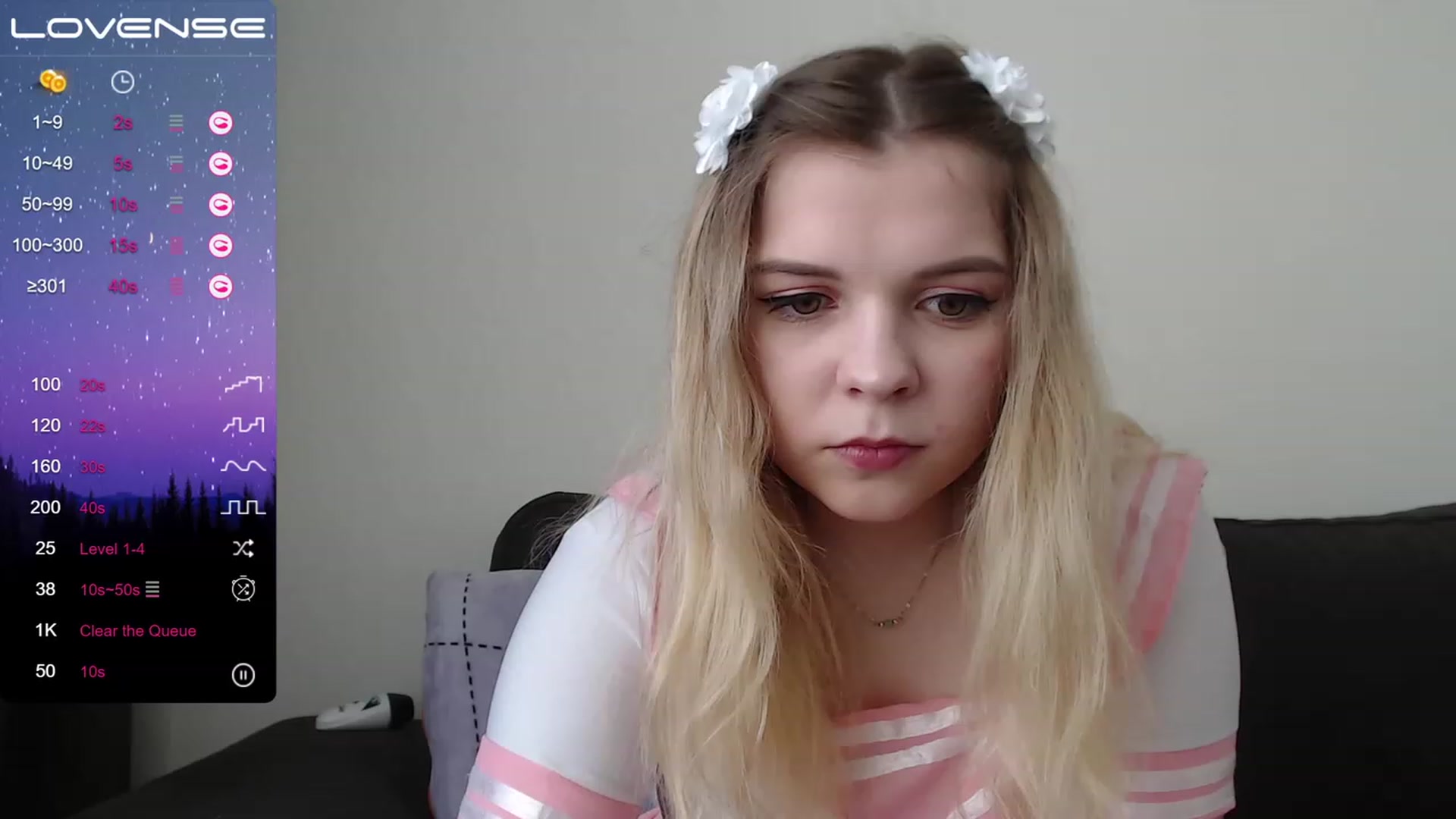 Gallery image thumbnail from PetiteAnny's myfreecams stream on, 04/20/2023, 04:00 image 16 of 20