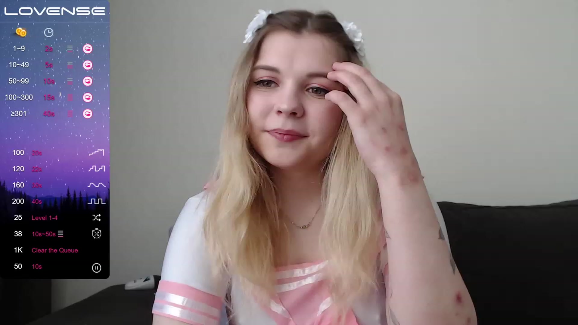 Gallery image thumbnail from PetiteAnny's myfreecams stream on, 04/20/2023, 04:00 image 13 of 20