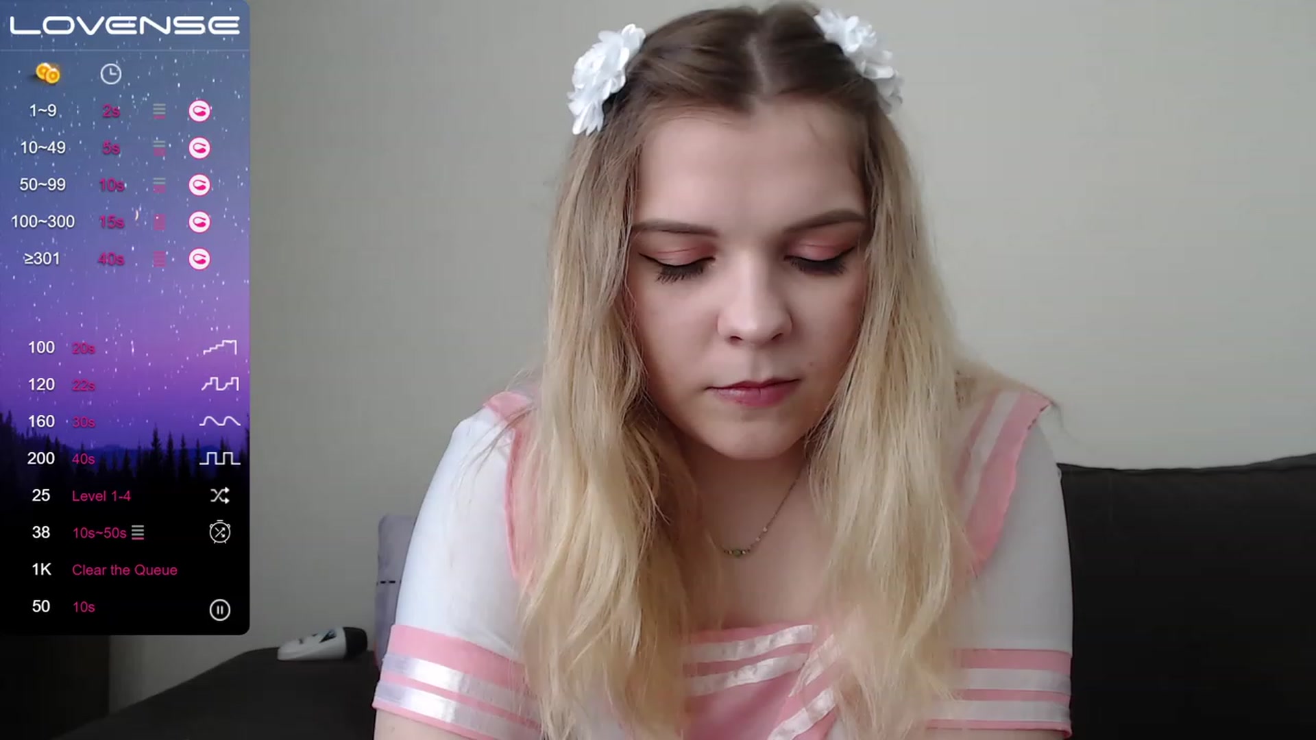 Gallery image thumbnail from PetiteAnny's myfreecams stream on, 04/20/2023, 04:00 image 10 of 20