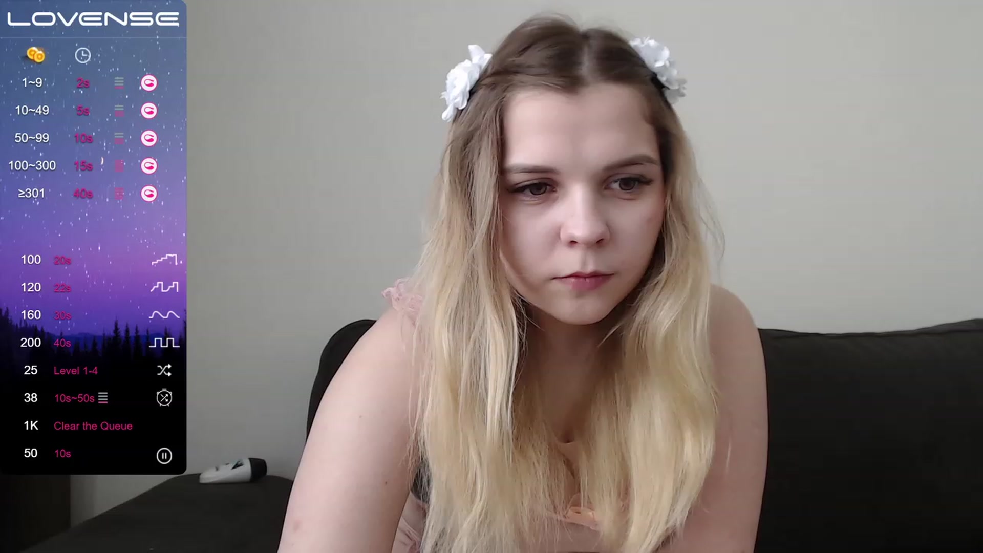 Gallery image thumbnail from PetiteAnny's myfreecams stream on, 04/21/2023, 07:45 image 3 of 20