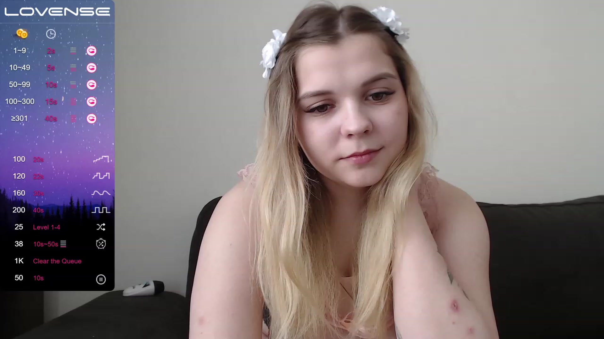 Gallery image thumbnail from PetiteAnny's myfreecams stream on, 04/21/2023, 07:45 image 4 of 20