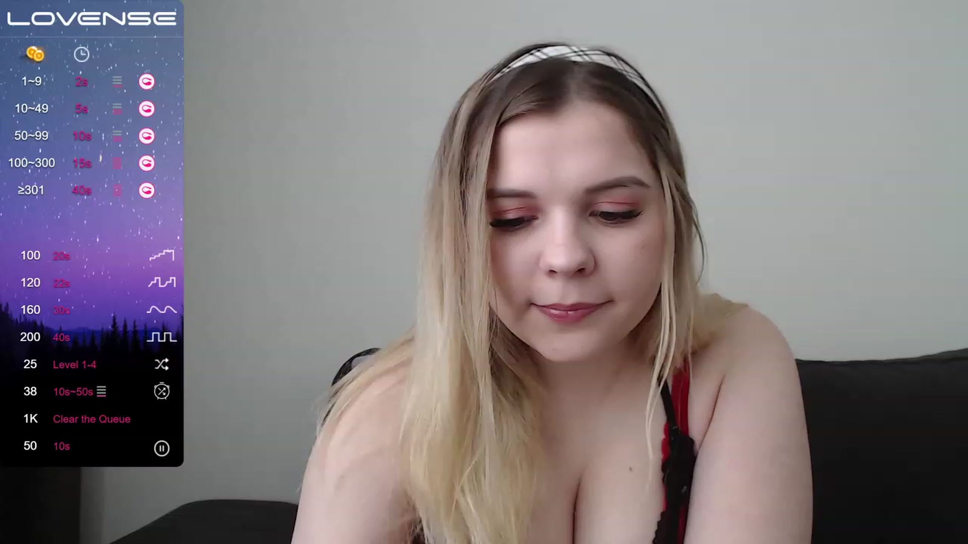 Gallery image thumbnail from PetiteAnny's myfreecams stream on, 04/23/2023, 02:55 image 3 of 20
