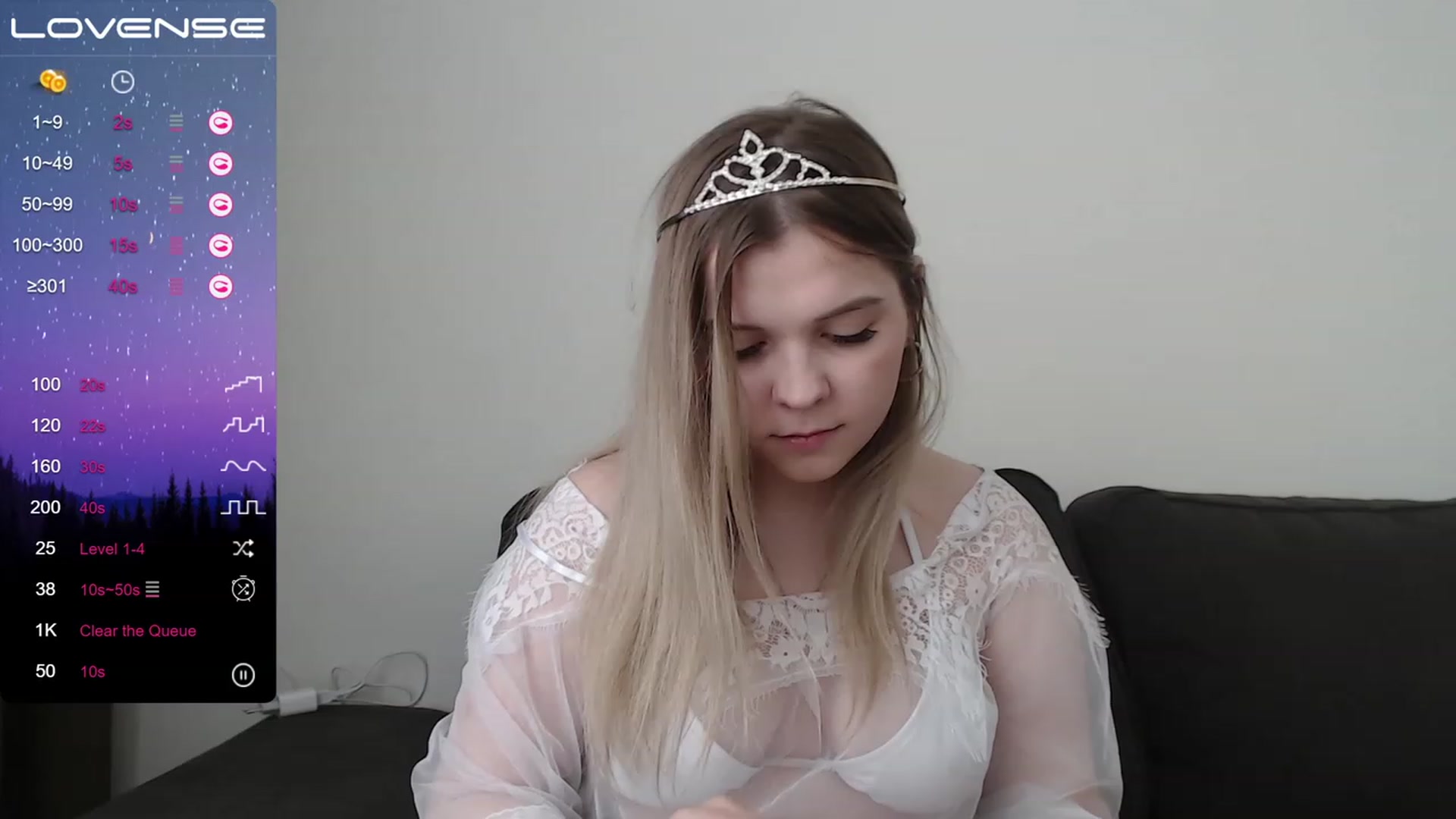 Gallery image thumbnail from PetiteAnny's myfreecams stream on, 04/26/2023, 03:37 image 9 of 20