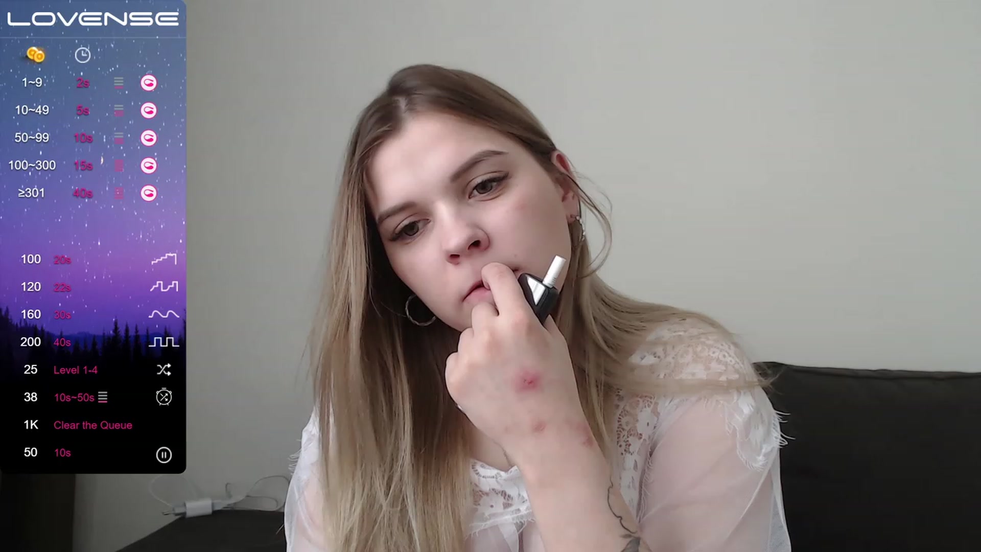 Gallery image thumbnail from PetiteAnny's myfreecams stream on, 04/26/2023, 05:11 image 18 of 20