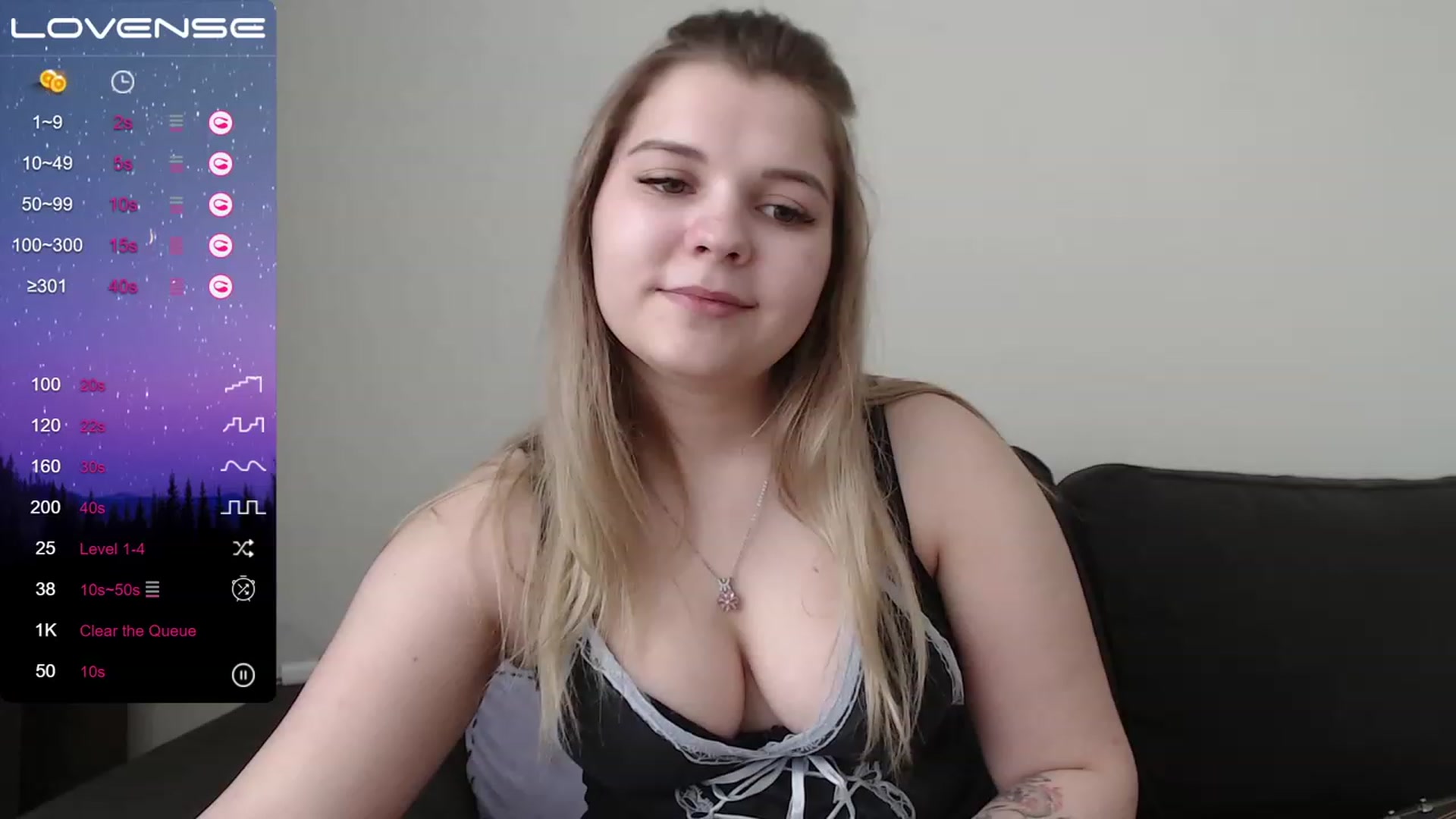 Gallery image thumbnail from PetiteAnny's myfreecams stream on, 04/28/2023, 06:41 image 3 of 20