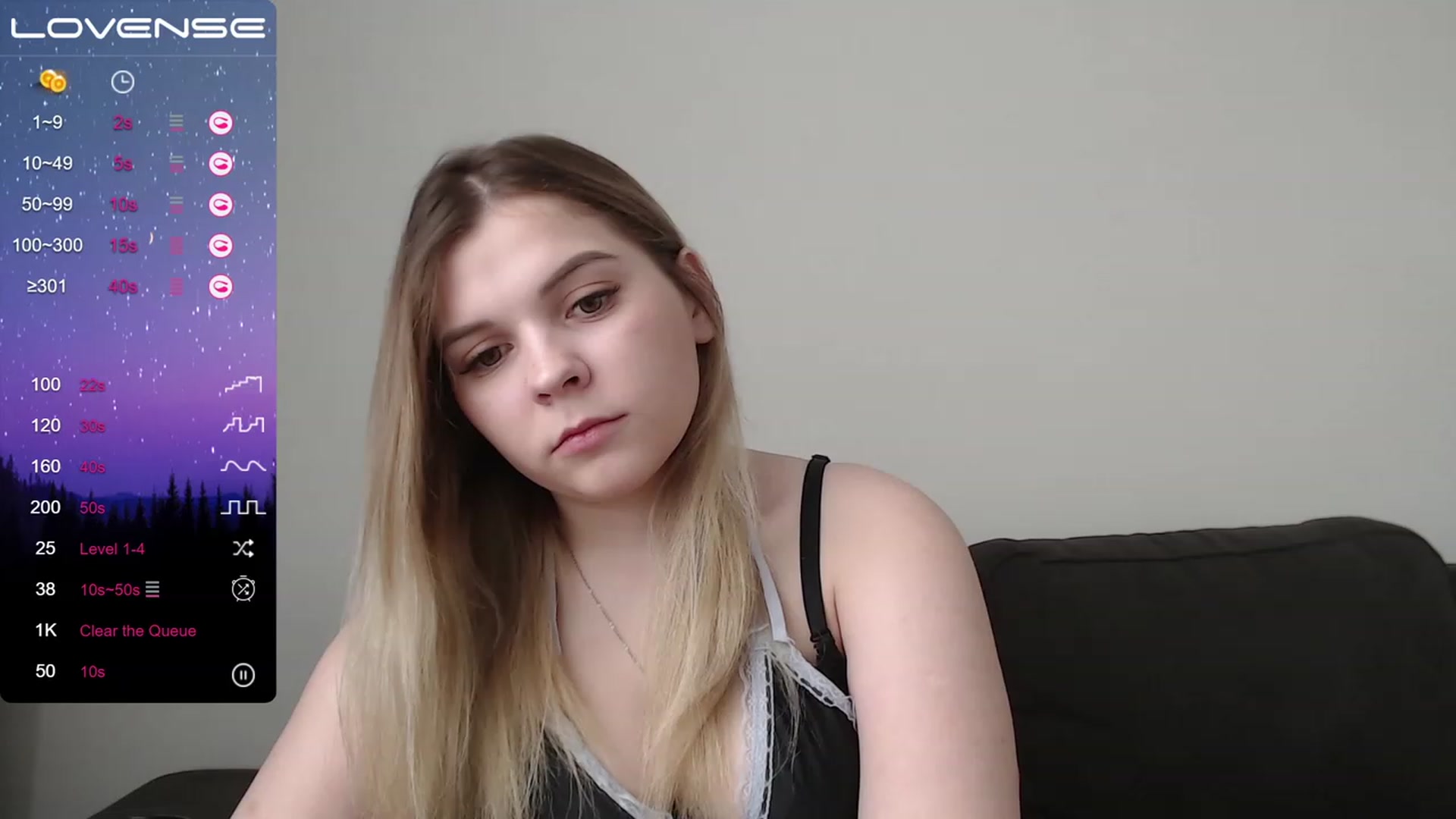 Gallery image thumbnail from PetiteAnny's myfreecams stream on, 05/02/2023, 03:28 image 6 of 20