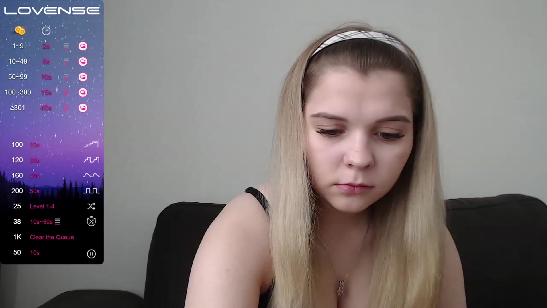 Gallery image thumbnail from PetiteAnny's myfreecams stream on, 05/02/2023, 03:28 image 19 of 20