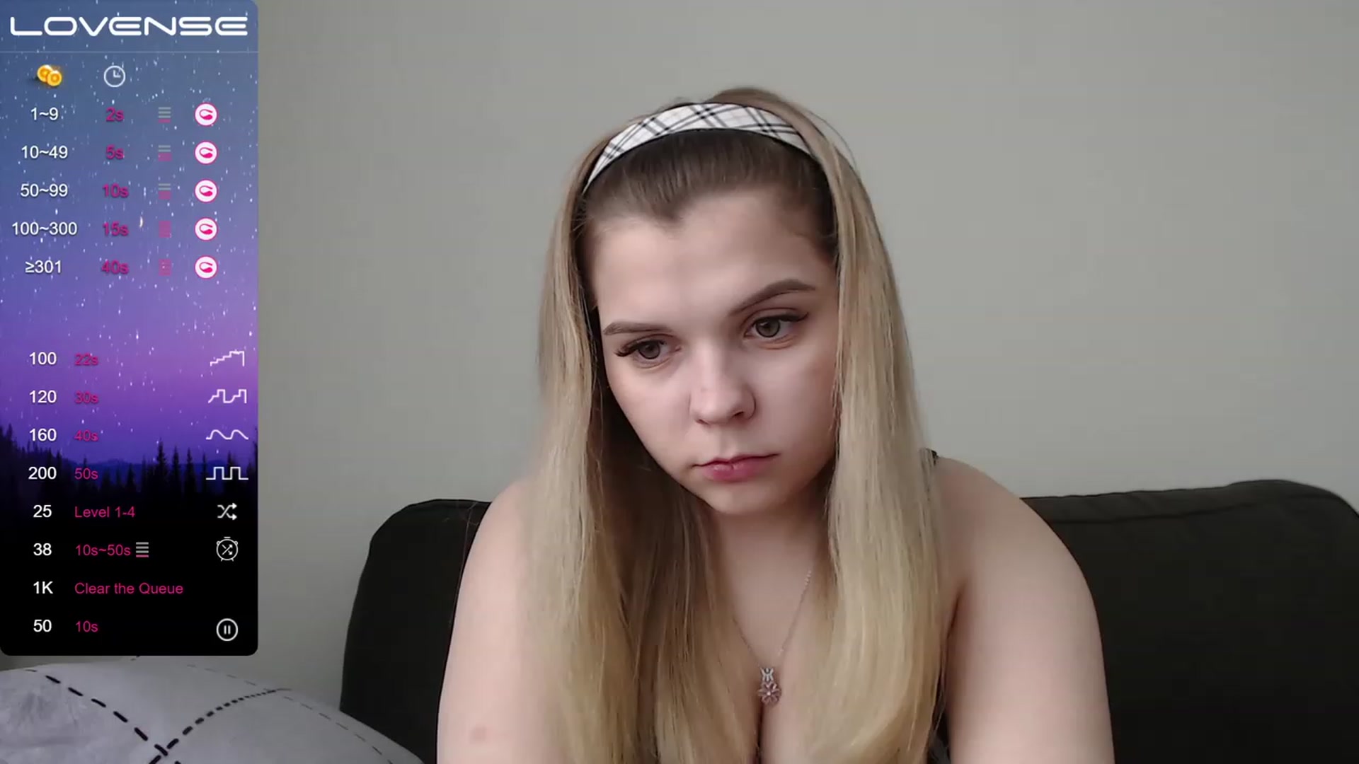 Gallery image thumbnail from PetiteAnny's myfreecams stream on, 05/02/2023, 04:55 image 11 of 20