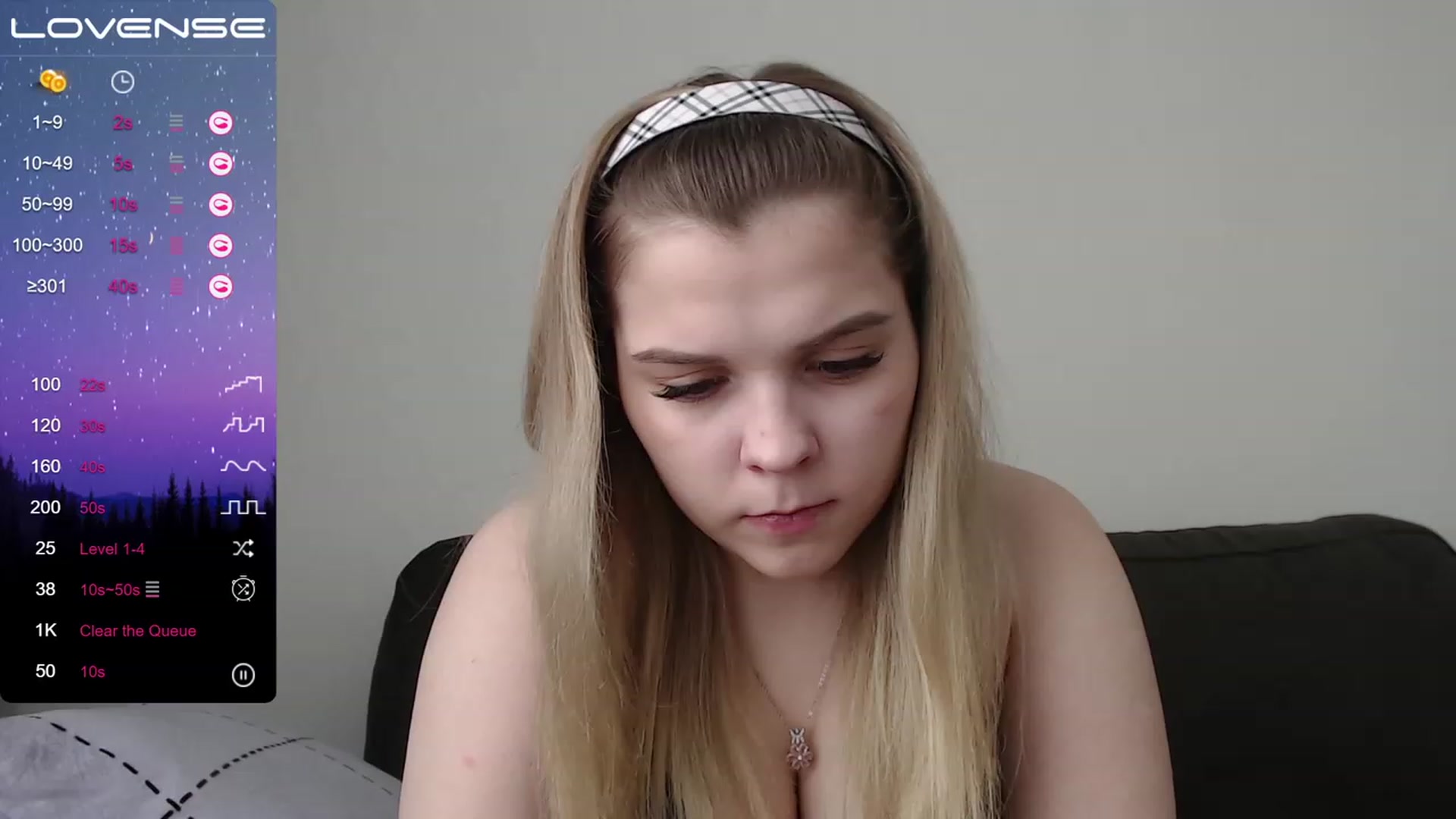 Gallery image thumbnail from PetiteAnny's myfreecams stream on, 05/02/2023, 04:55 image 14 of 20