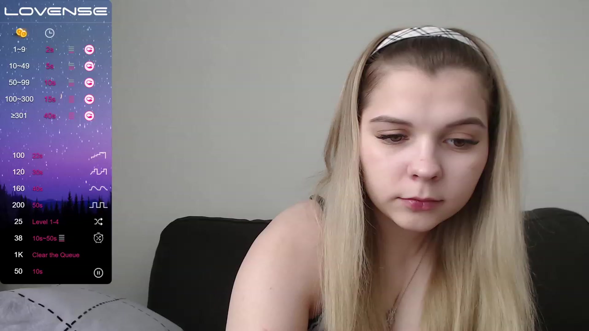 Gallery image thumbnail from PetiteAnny's myfreecams stream on, 05/02/2023, 04:55 image 9 of 20