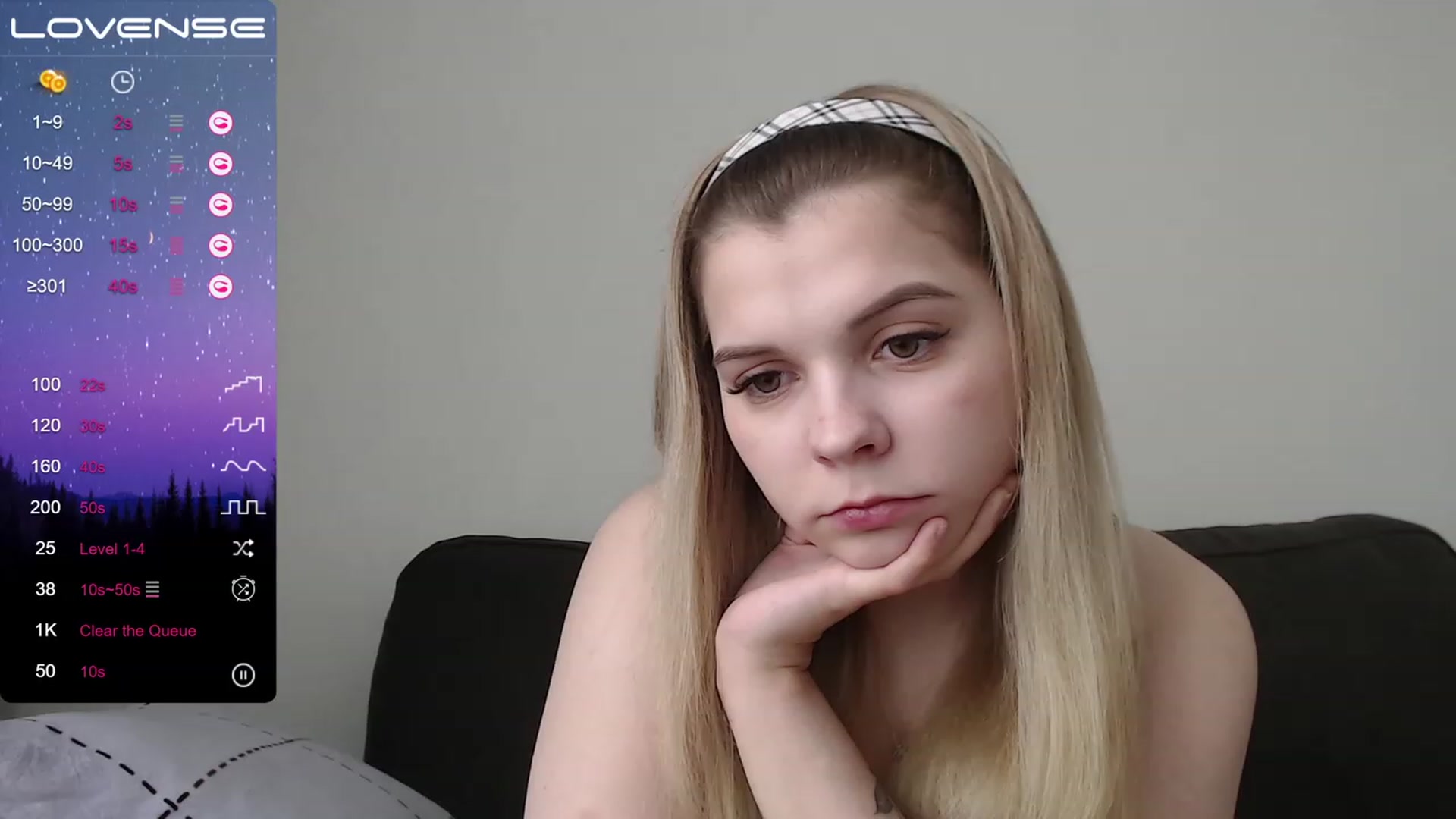 Gallery image thumbnail from PetiteAnny's myfreecams stream on, 05/02/2023, 04:55 image 10 of 20