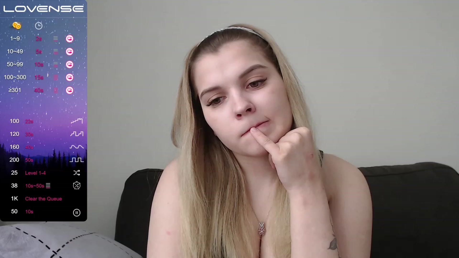 Gallery image thumbnail from PetiteAnny's myfreecams stream on, 05/02/2023, 04:55 image 16 of 20