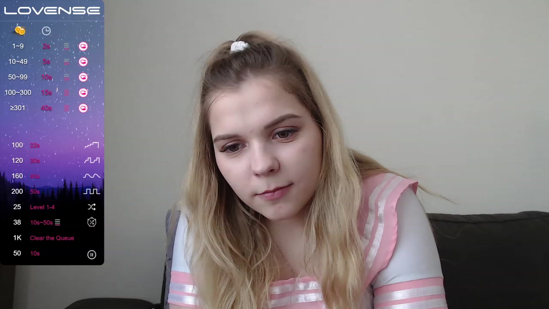 Gallery image thumbnail from PetiteAnny's myfreecams stream on, 05/10/2023, 06:30 image 10 of 20