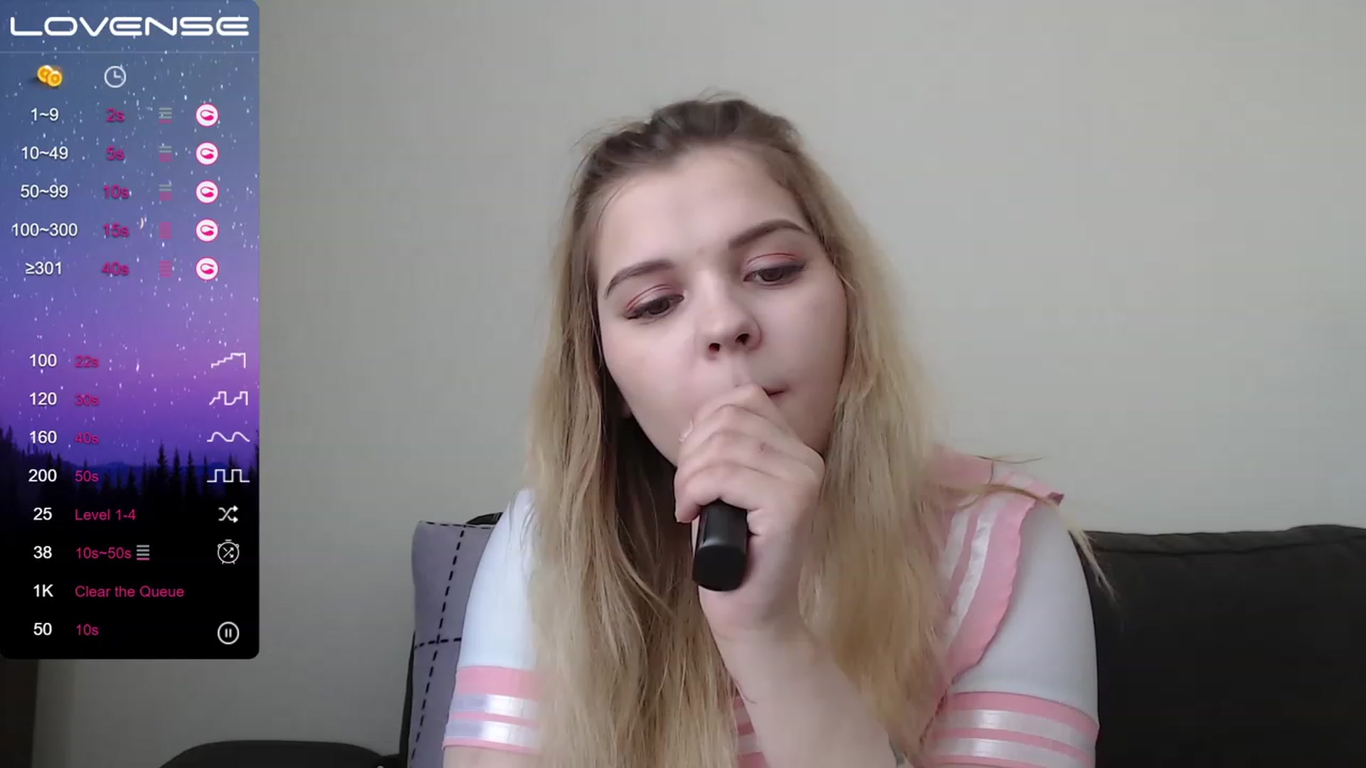 Gallery image thumbnail from PetiteAnny's myfreecams stream on, 05/10/2023, 06:30 image 17 of 20