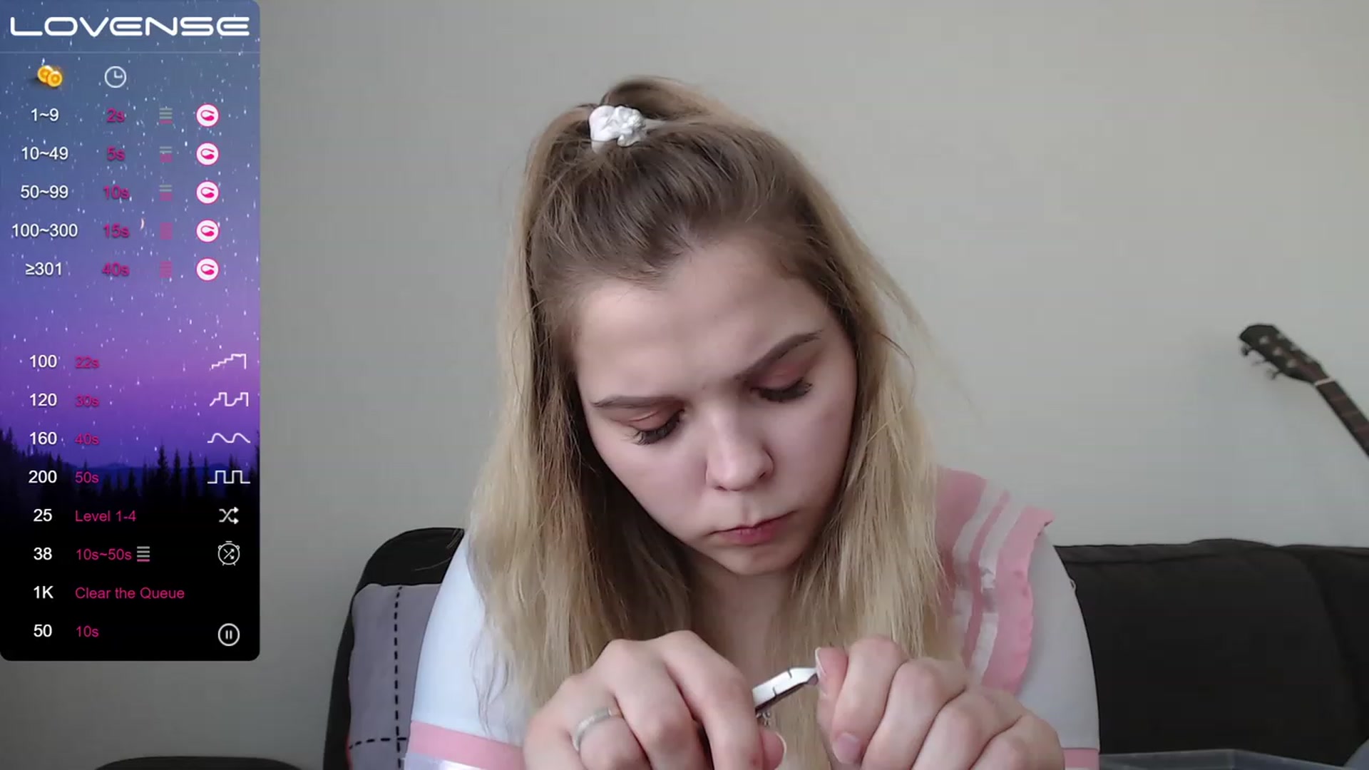 Gallery image thumbnail from PetiteAnny's myfreecams stream on, 05/10/2023, 10:52 image 15 of 20