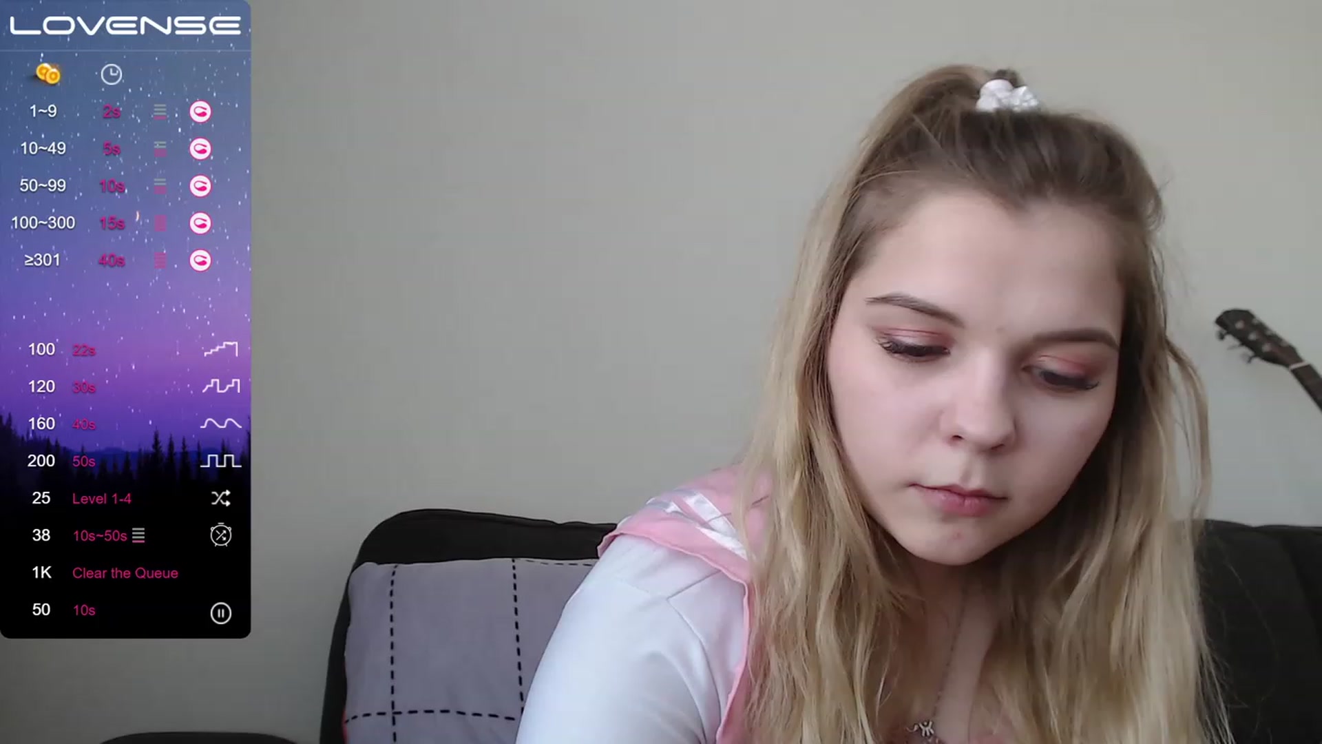 Gallery image thumbnail from PetiteAnny's myfreecams stream on, 05/10/2023, 10:52 image 2 of 20