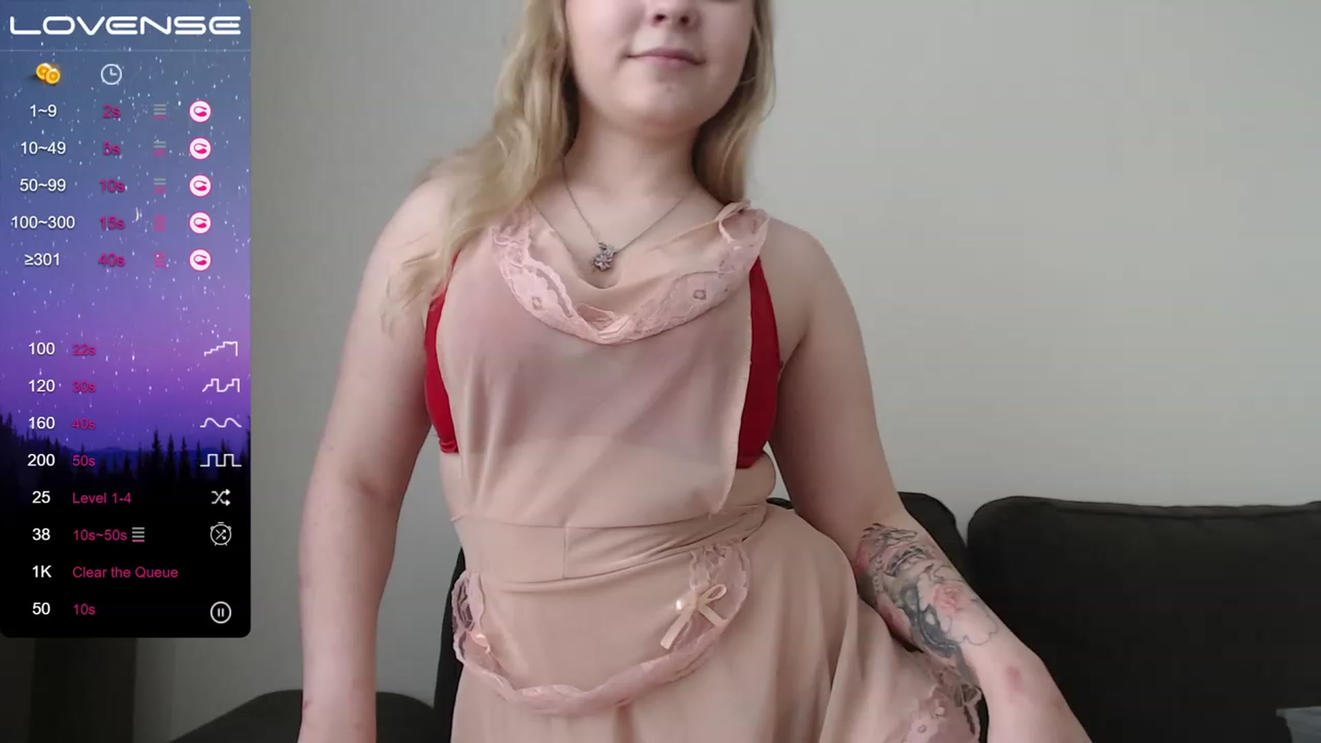Gallery image thumbnail from PetiteAnny's myfreecams stream on, 05/12/2023, 06:32 image 15 of 20