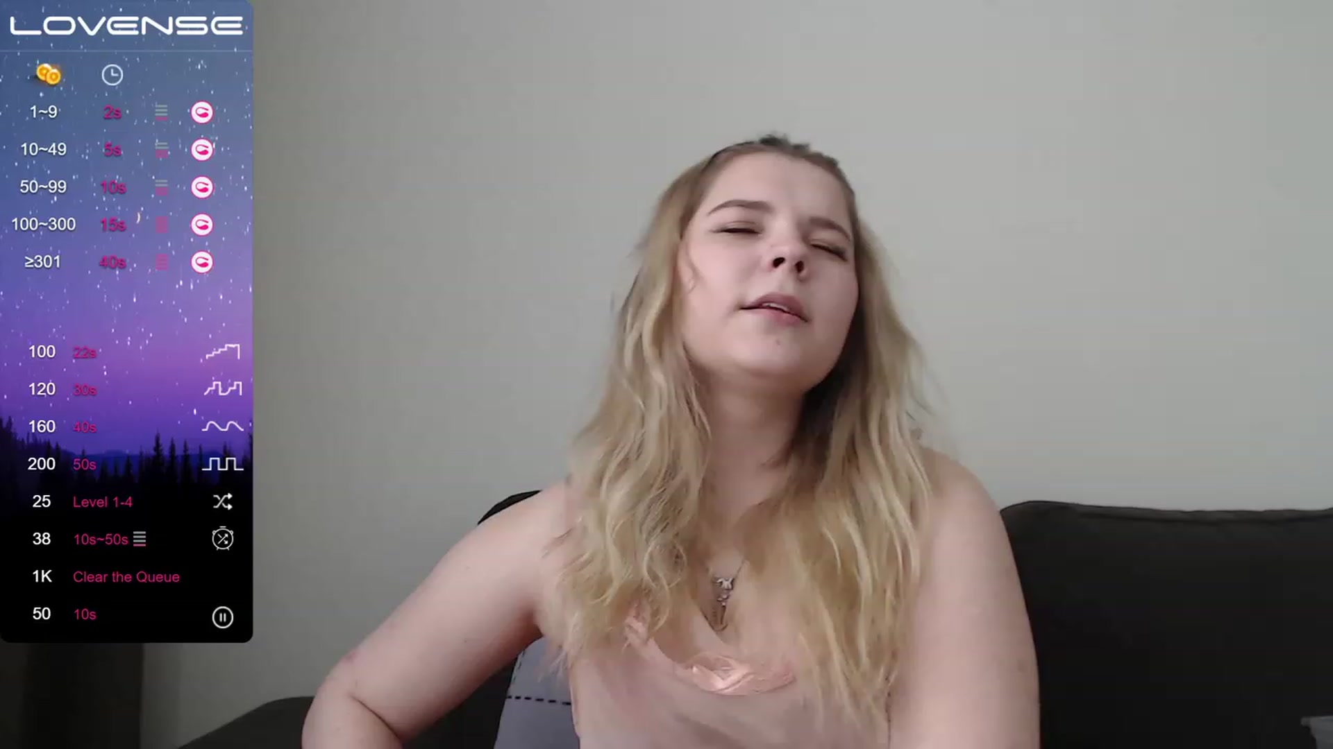 Gallery image thumbnail from PetiteAnny's myfreecams stream on, 05/12/2023, 06:32 image 6 of 20