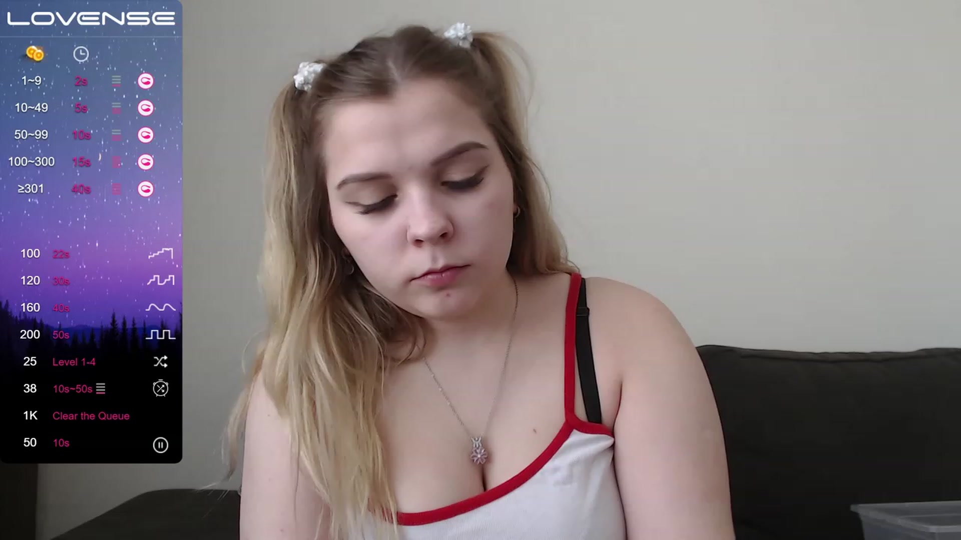 Gallery image thumbnail from PetiteAnny's myfreecams stream on, 05/13/2023, 07:37 image 16 of 20