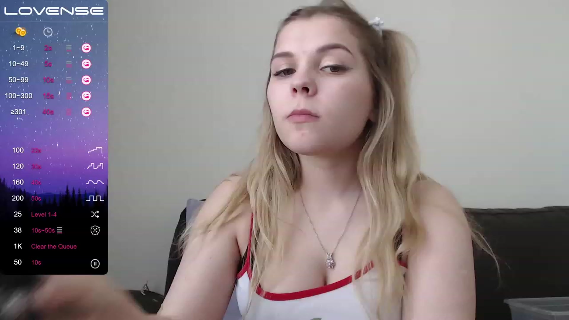 Gallery image thumbnail from PetiteAnny's myfreecams stream on, 05/13/2023, 07:37 image 6 of 20