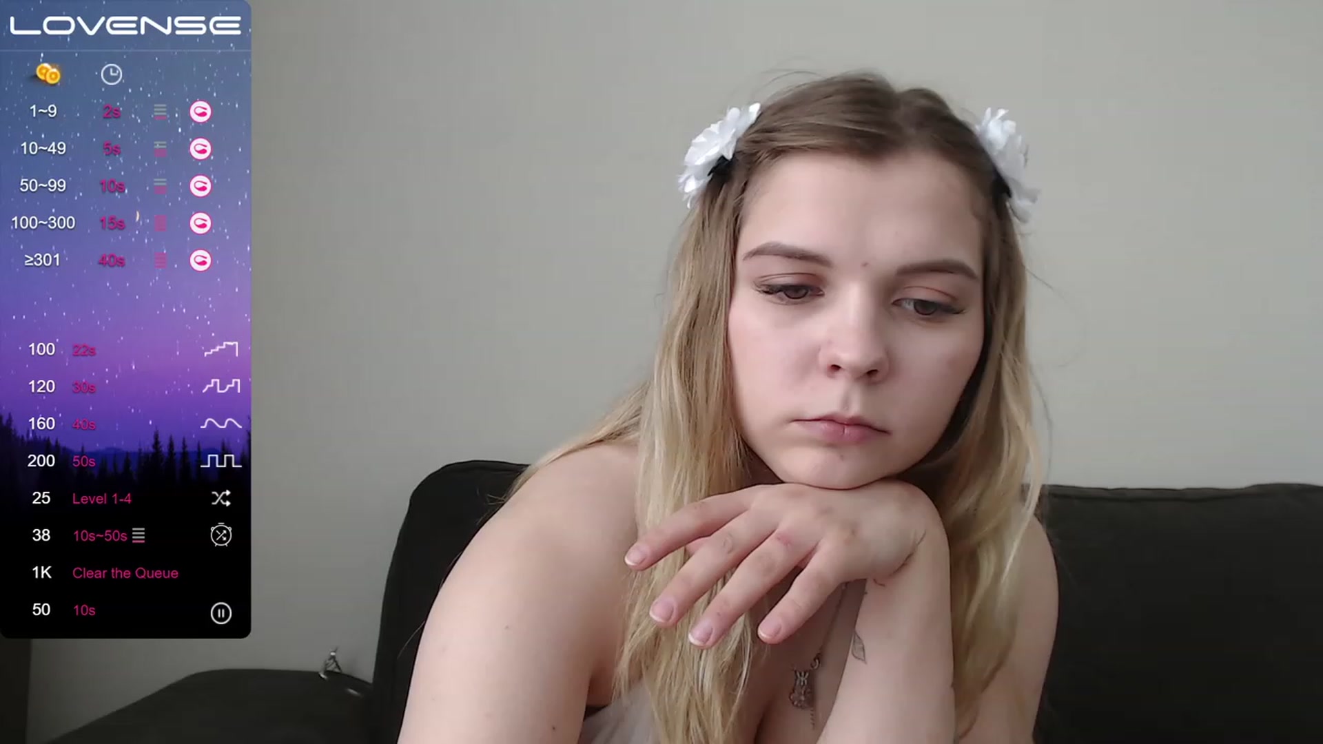 Gallery image thumbnail from PetiteAnny's myfreecams stream on, 05/14/2023, 06:09 image 7 of 20