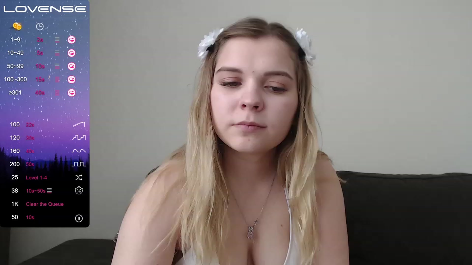 Gallery image thumbnail from PetiteAnny's myfreecams stream on, 05/14/2023, 06:09 image 13 of 20