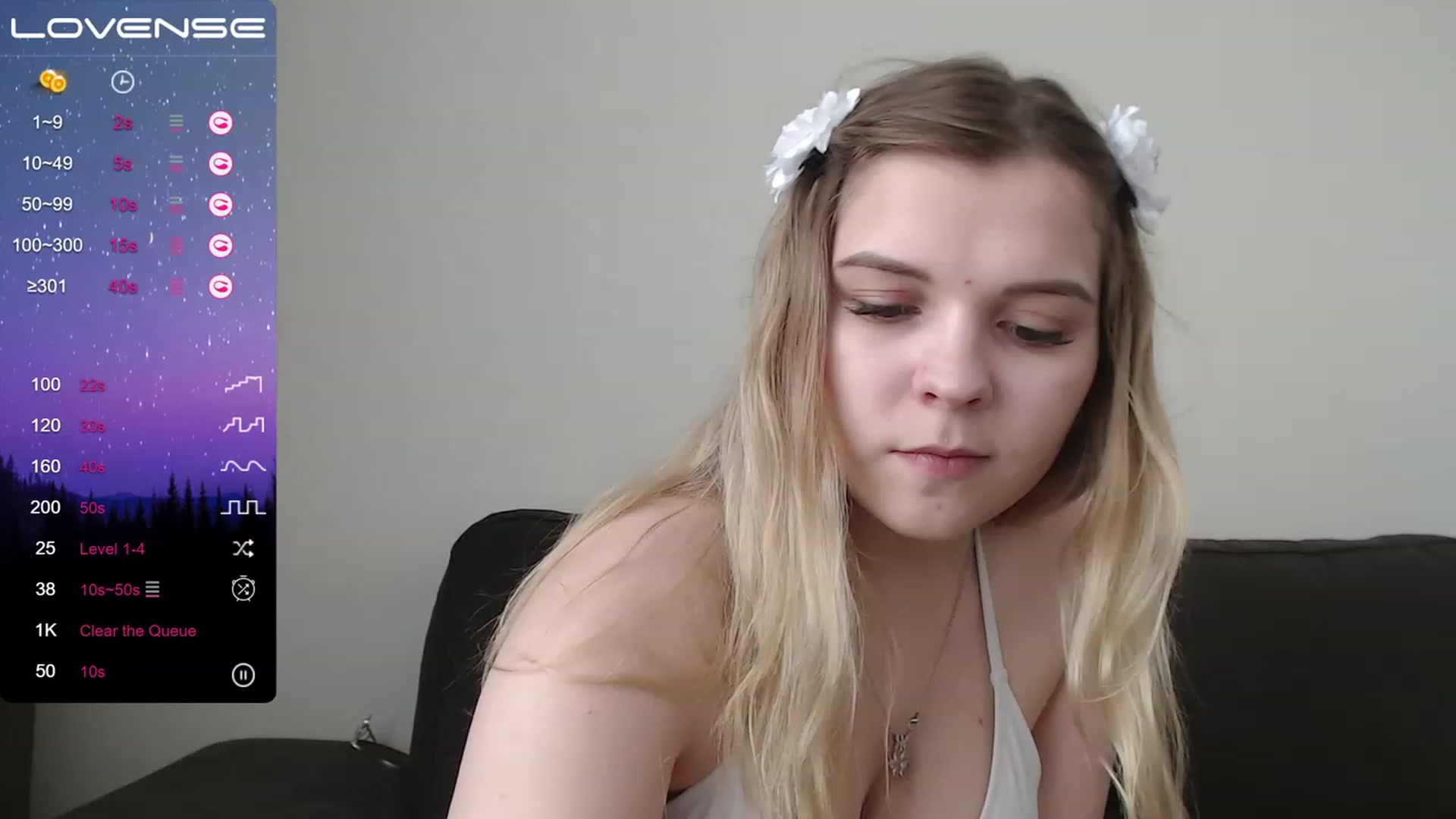 Gallery image thumbnail from PetiteAnny's myfreecams stream on, 05/14/2023, 06:09 image 11 of 20