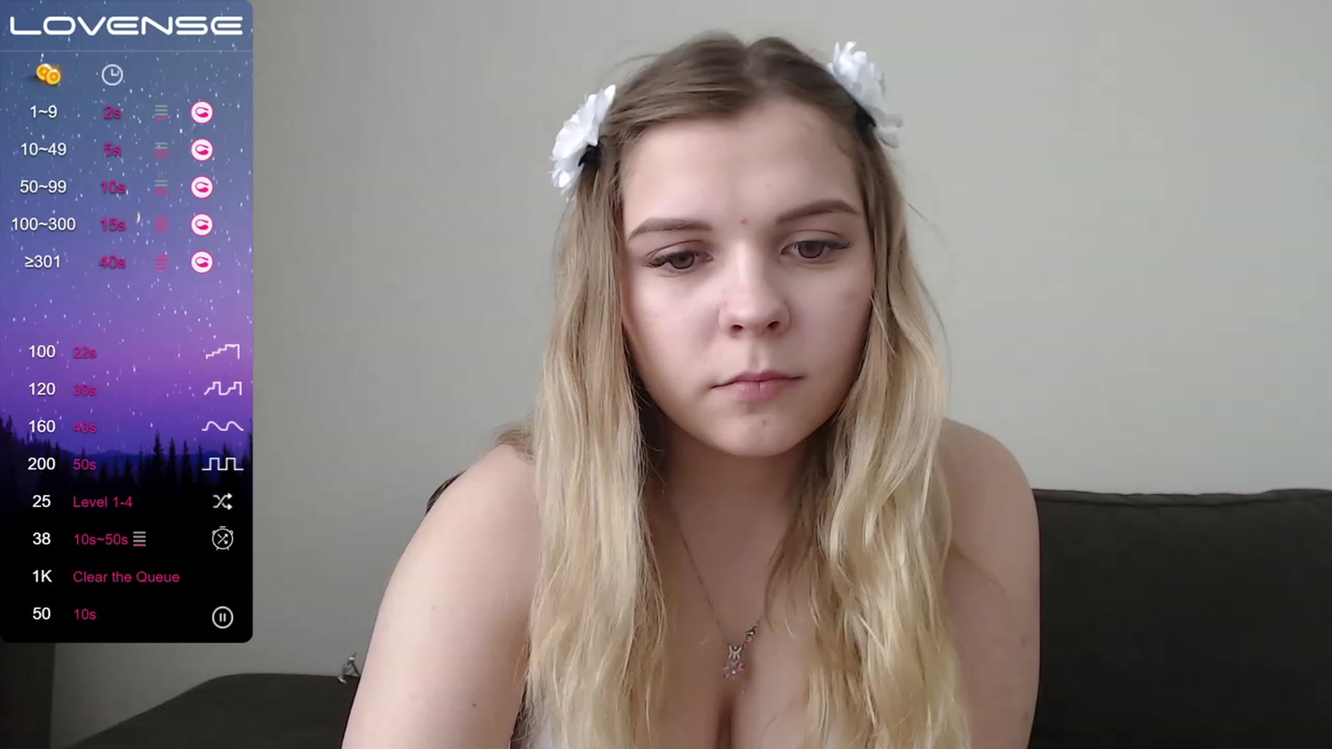 Gallery image thumbnail from PetiteAnny's myfreecams stream on, 05/14/2023, 06:09 image 17 of 20