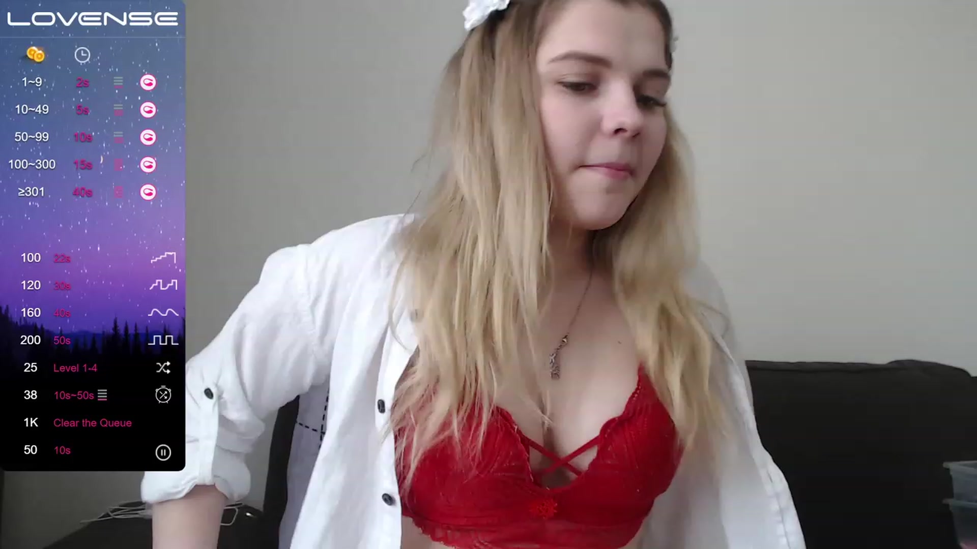 Gallery image thumbnail from PetiteAnny's myfreecams stream on, 05/16/2023, 05:37 image 7 of 20