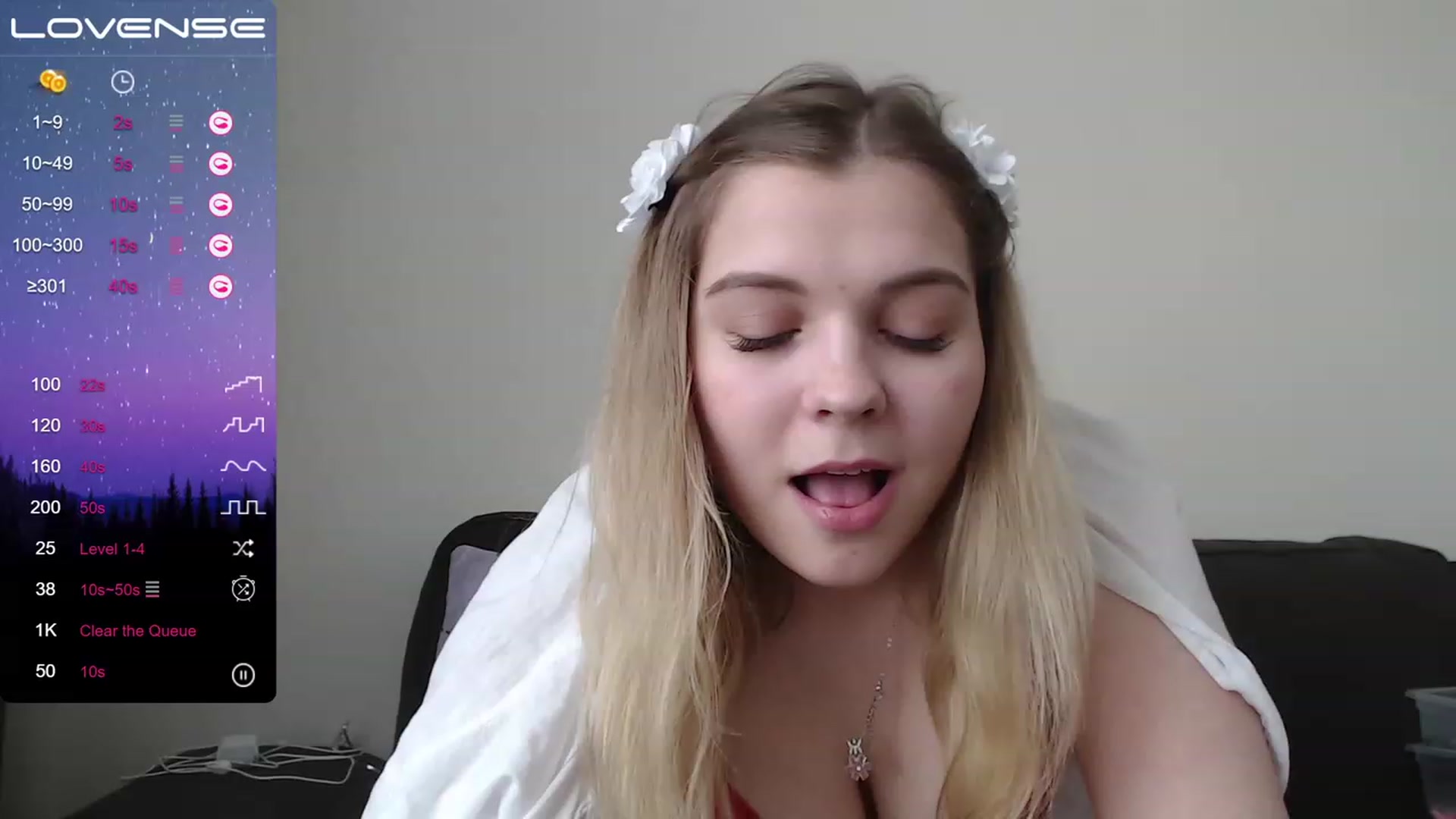 Gallery image thumbnail from PetiteAnny's myfreecams stream on, 05/16/2023, 05:37 image 6 of 20