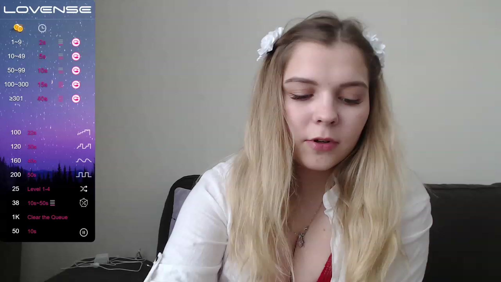Gallery image thumbnail from PetiteAnny's myfreecams stream on, 05/16/2023, 05:37 image 15 of 20