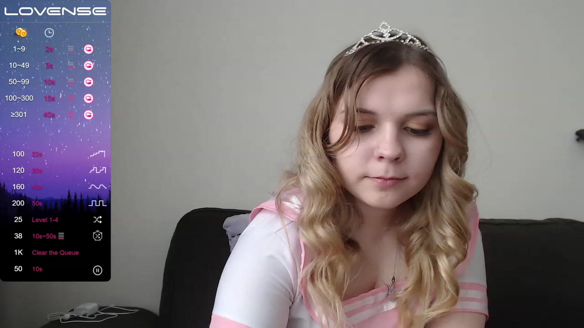 Gallery image thumbnail from PetiteAnny's myfreecams stream on, 05/17/2023, 05:37 image 15 of 20