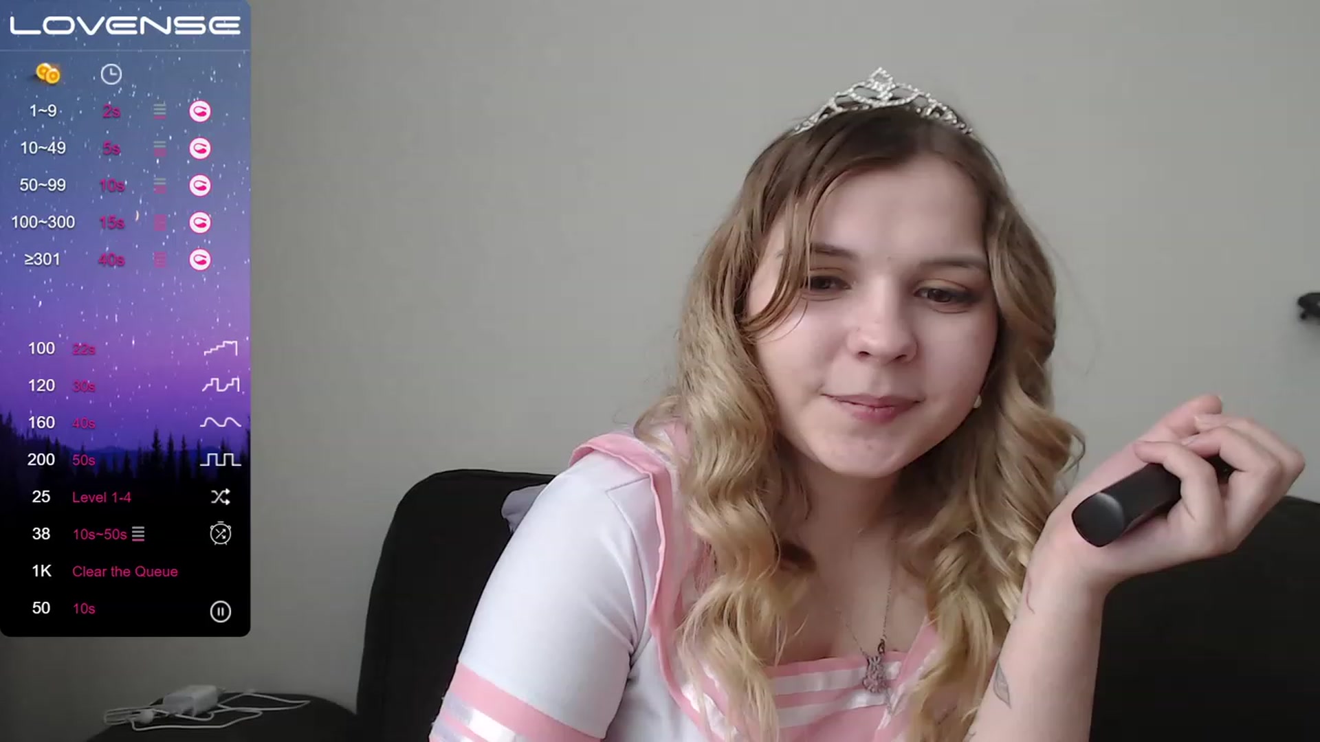 Gallery image thumbnail from PetiteAnny's myfreecams stream on, 05/17/2023, 05:37 image 13 of 20