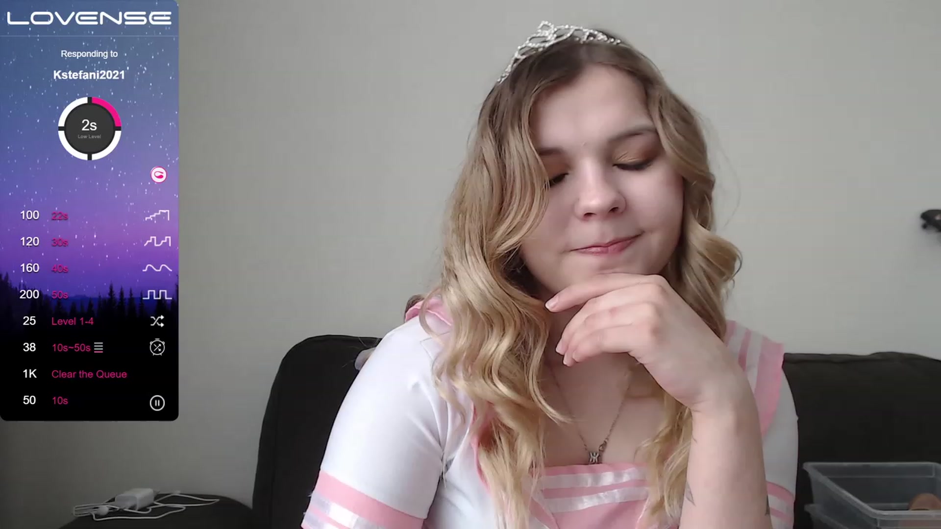 Gallery image thumbnail from PetiteAnny's myfreecams stream on, 05/17/2023, 05:37 image 19 of 20