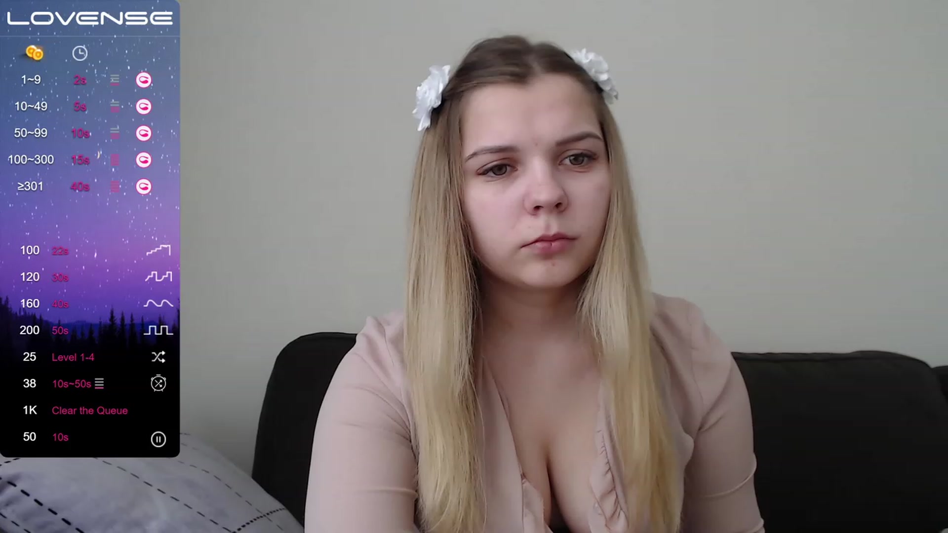 Gallery image thumbnail from PetiteAnny's myfreecams stream on, 05/20/2023, 01:57 image 6 of 20