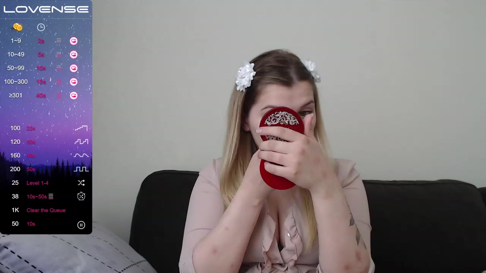 Gallery image thumbnail from PetiteAnny's myfreecams stream on, 05/20/2023, 01:57 image 9 of 20