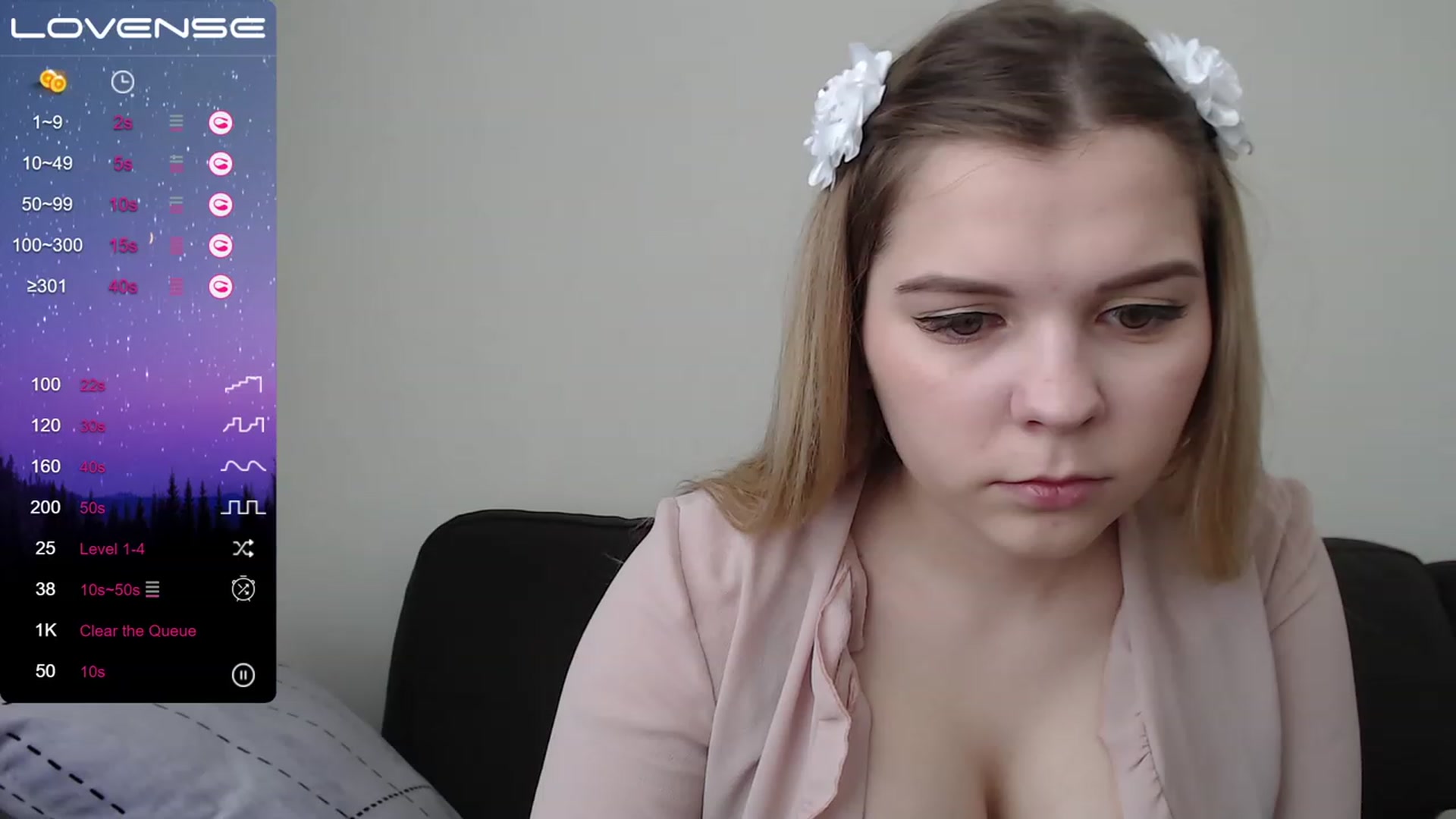 Gallery image thumbnail from PetiteAnny's myfreecams stream on, 05/20/2023, 01:57 image 16 of 20