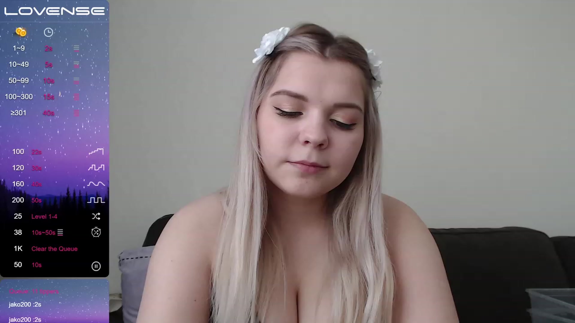 Gallery image thumbnail from PetiteAnny's myfreecams stream on, 05/21/2023, 03:54 image 18 of 20